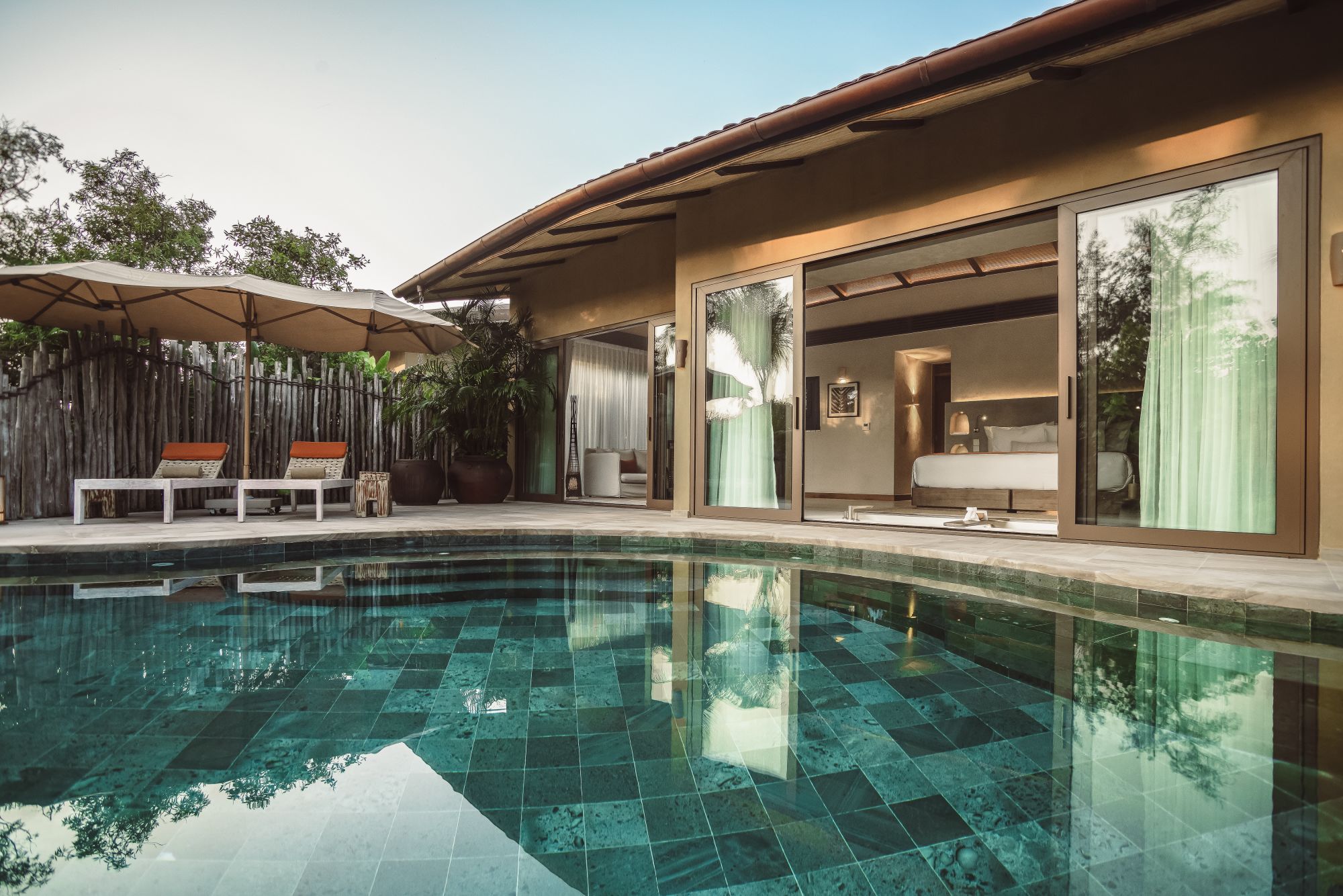 Namia River Retreat in Hoi An: Nipa Pool Villa