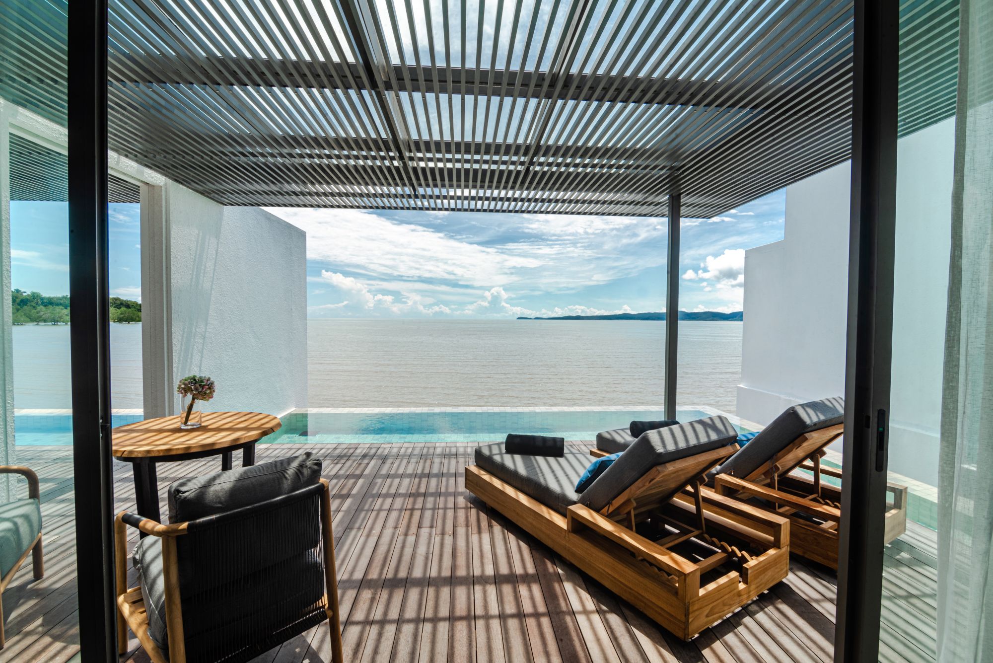 Cove 55 in Kuching: Ocean Pool Family Villa