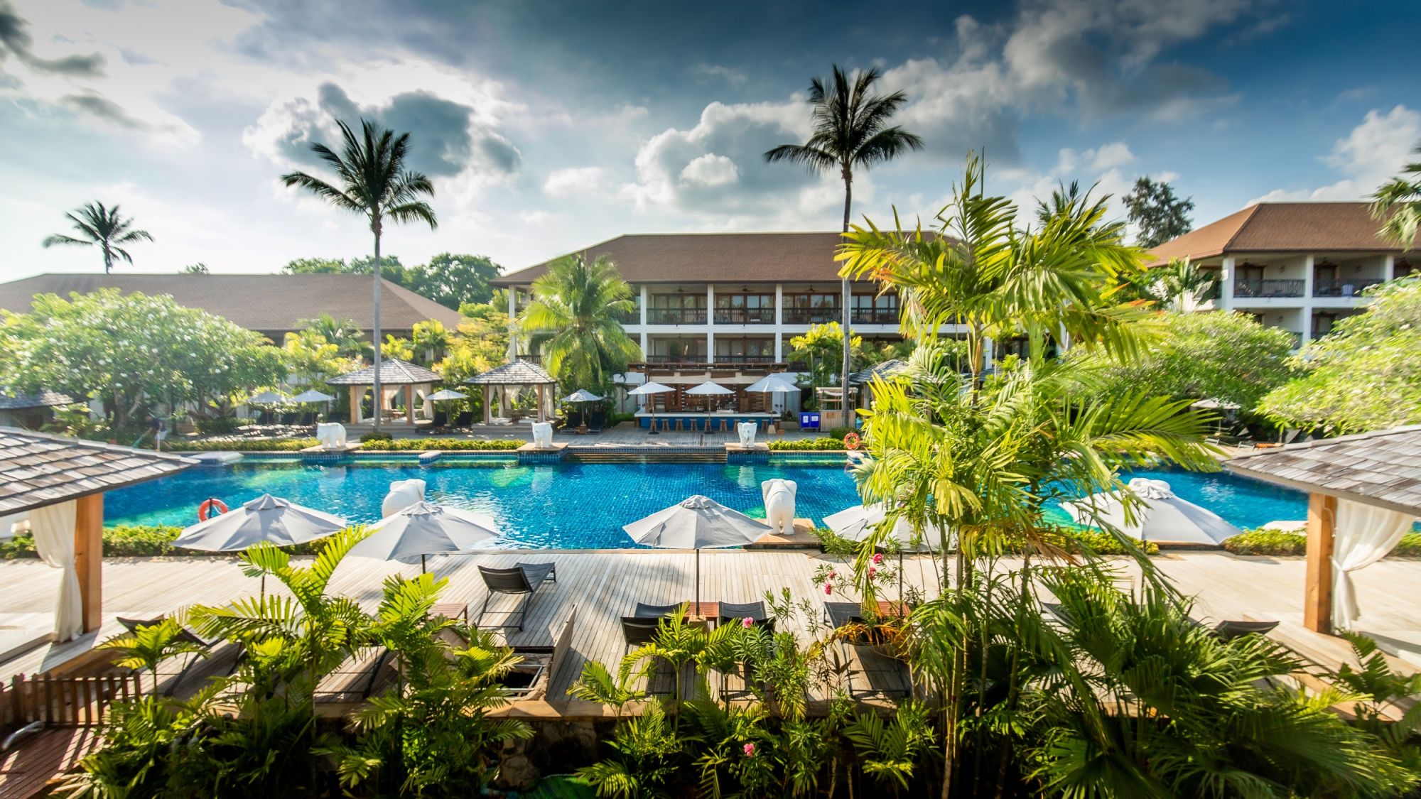 Bandara Spa Resort & Pool Villas in Ko Samui: Main Pool