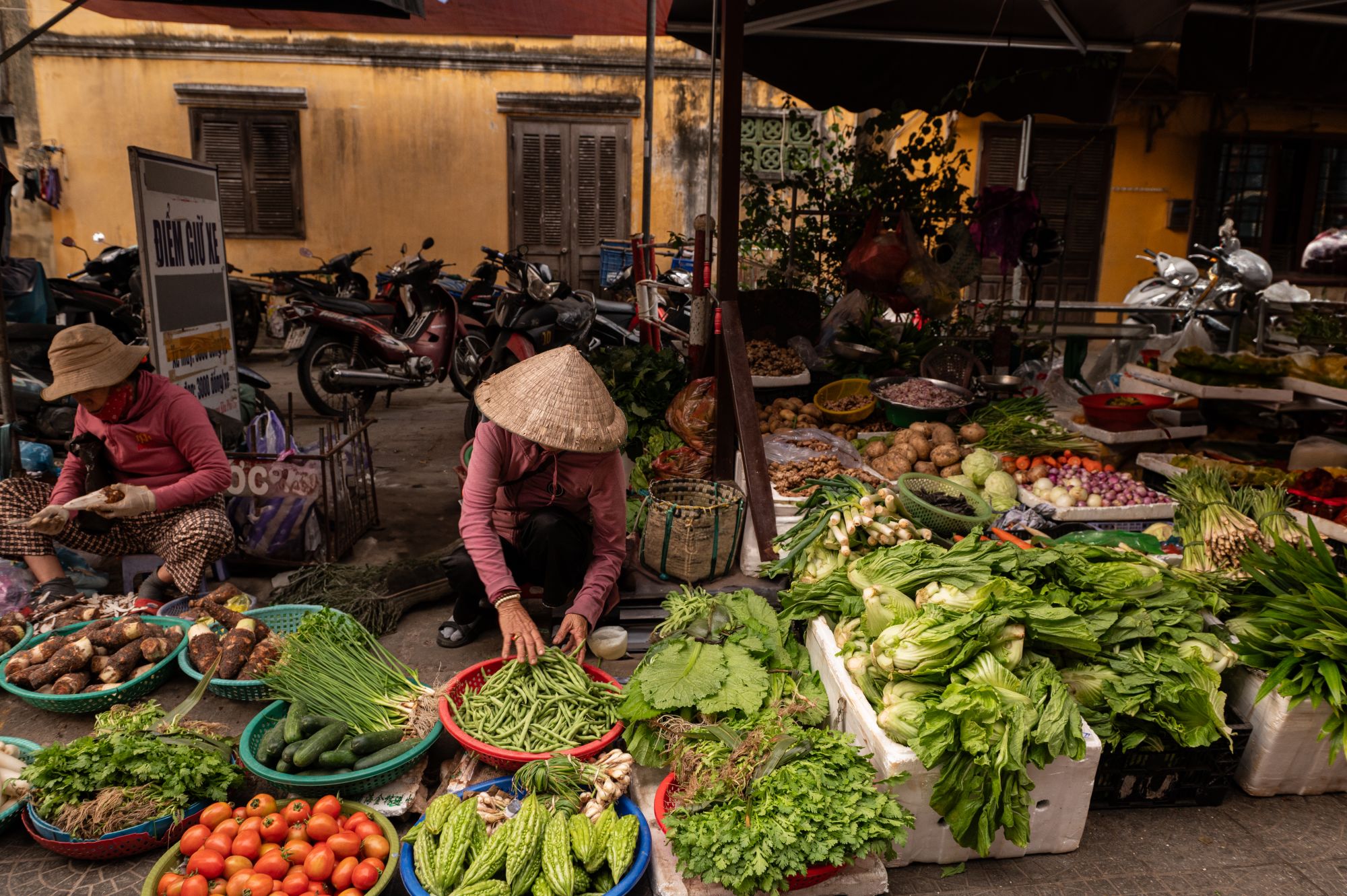 Namia River Retreat in Hoi An: Local Market