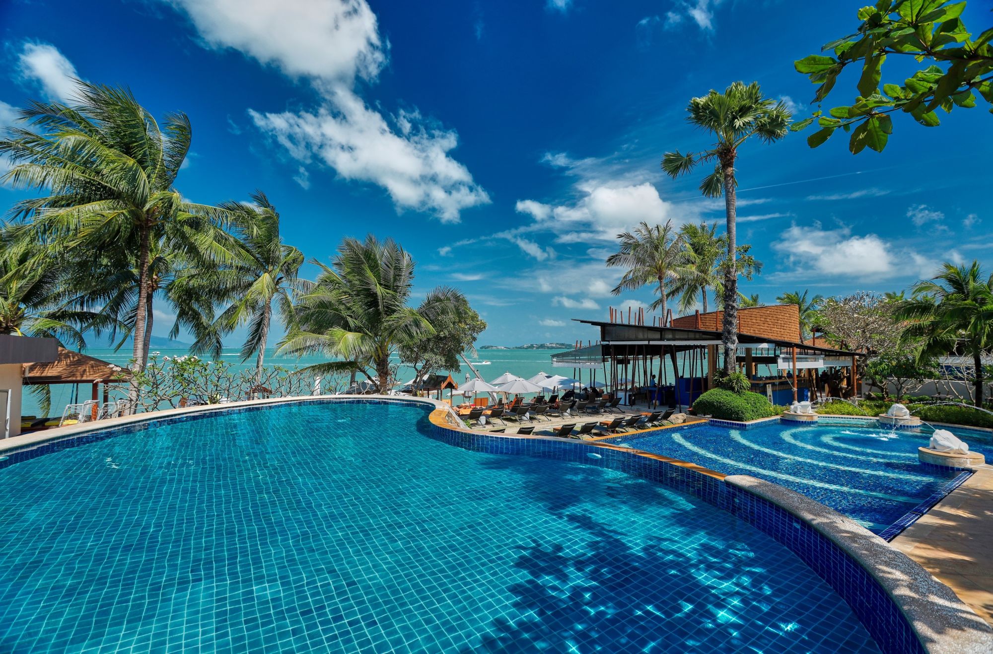 Bandara Spa Resort & Pool Villas in Ko Samui: Beach Pool