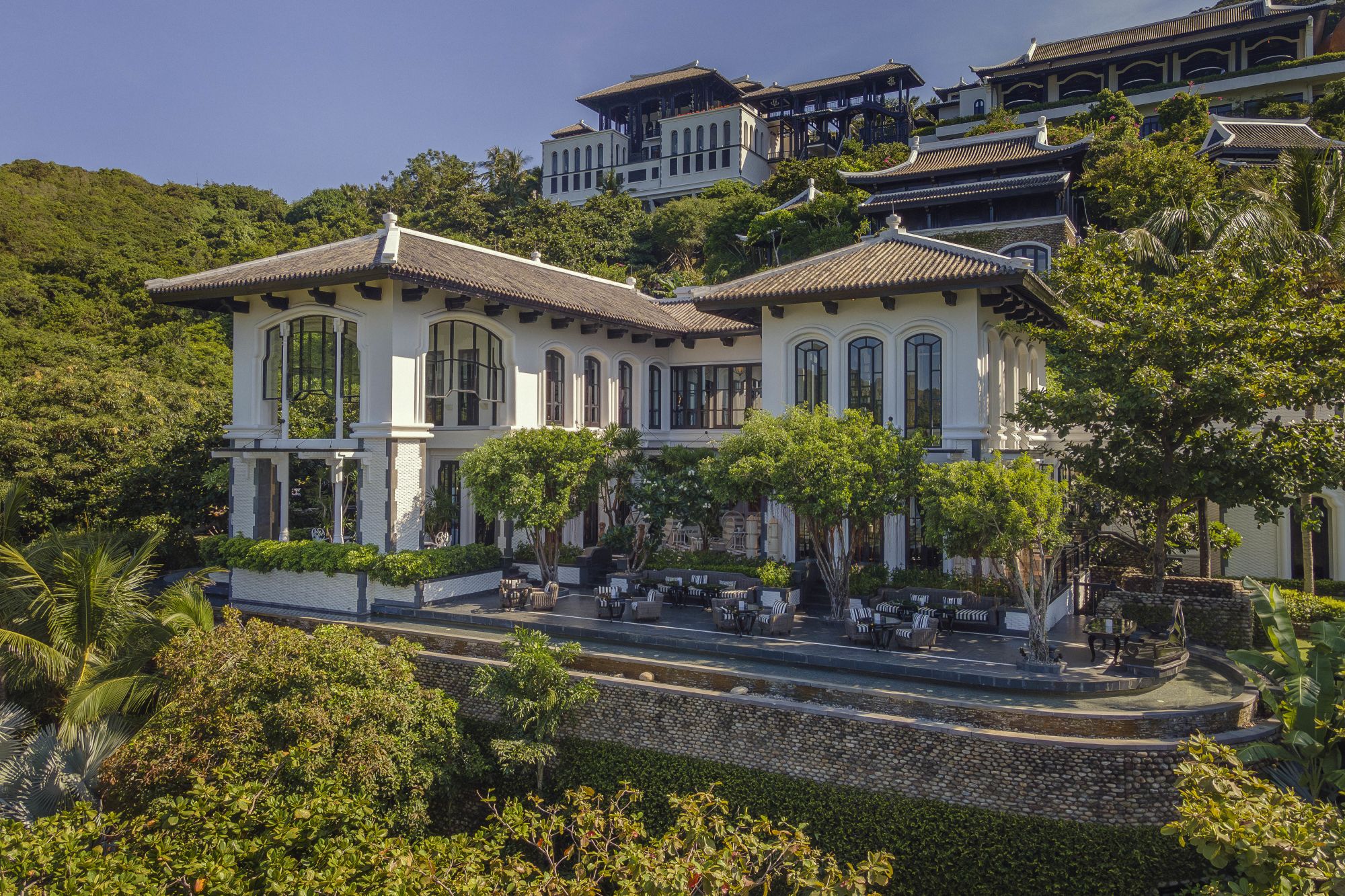 InterContinental Danang Sun Peninsula Resort:  La Maison 1888 exterior