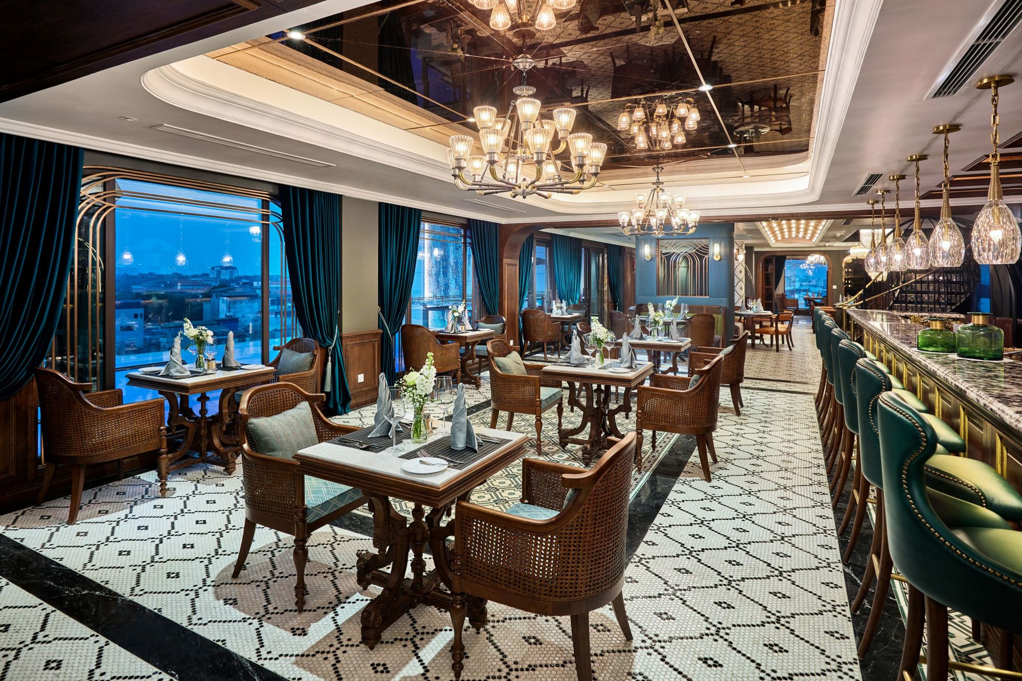 Peridot Grand Luxury Boutique Hotel à Hanoi: 1968 Restaurant