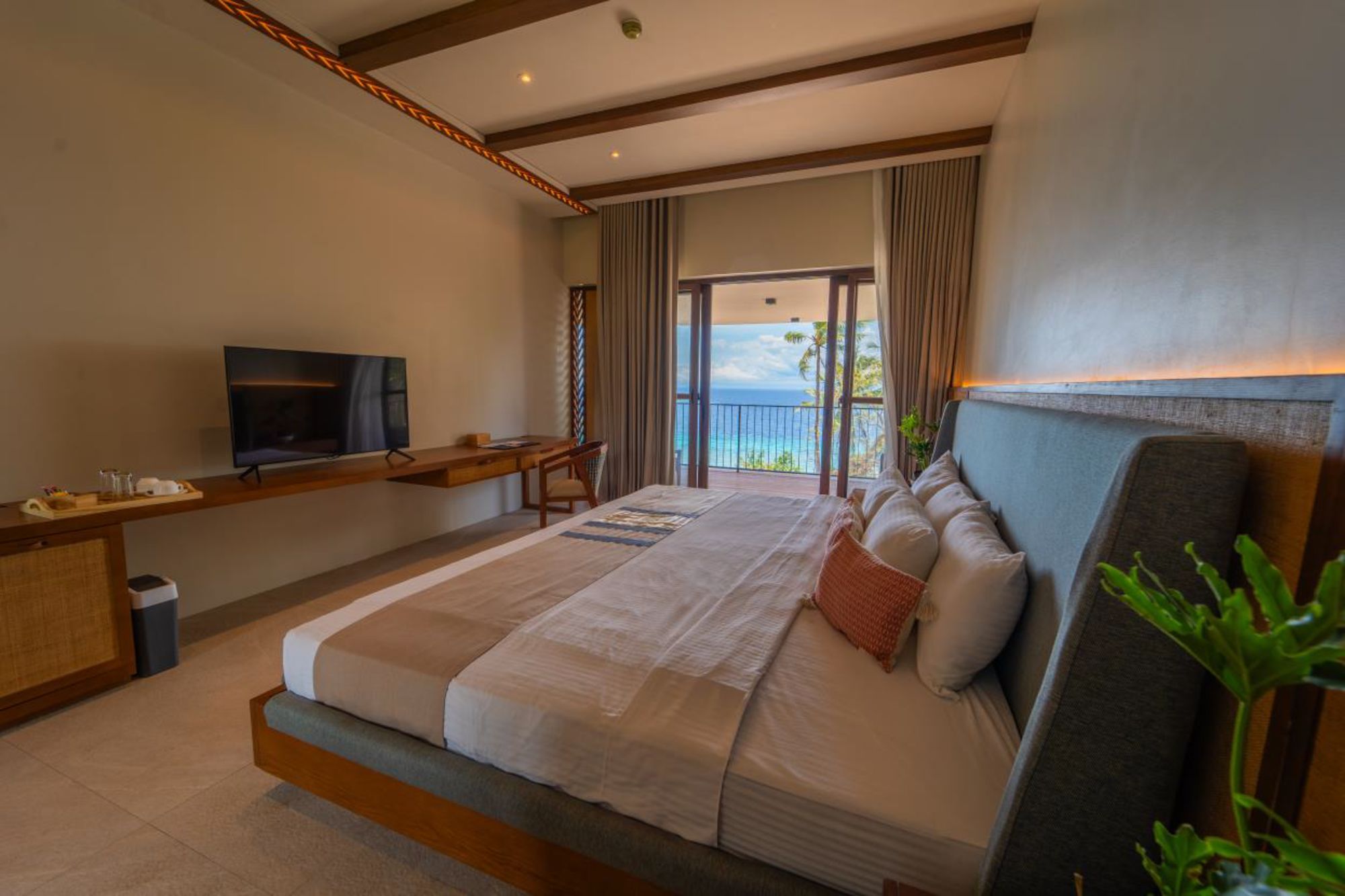 Cebu Beach Club: 2-Bedroom Suite