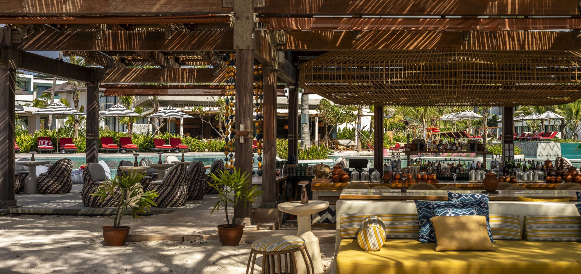 South Palms Resort & Spa Panglao - MGallery Collection in Bohol: Sirenna Bar