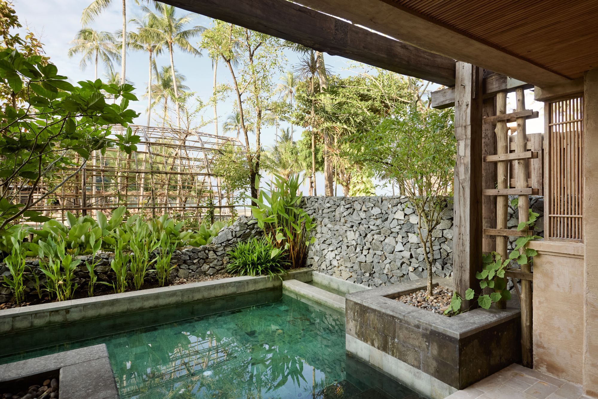 Dinso Resort & Villas Ko Chang Vignette Collection: Premium Sea View Pool Access
