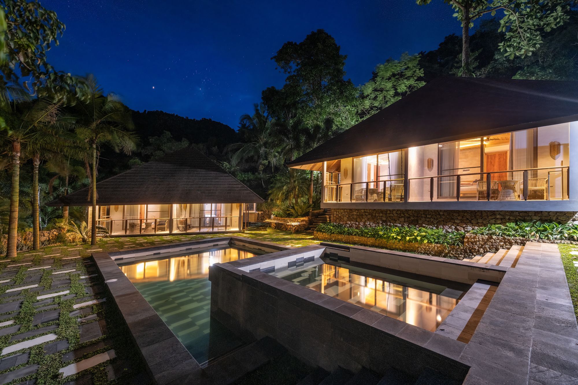 Manami Resort à Negros: Poolside Suite | Poolside Cluster