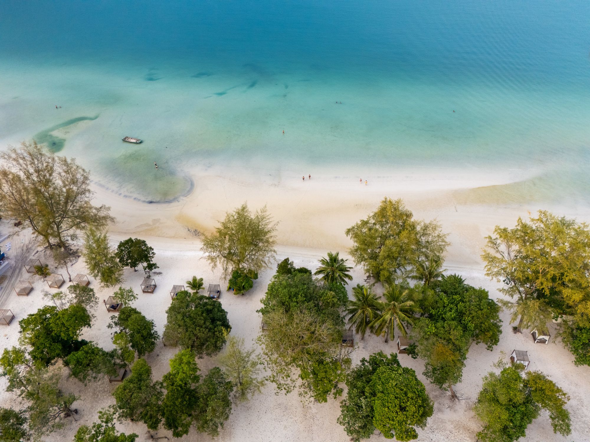 Island Center Point in Koh Rong Sanloem:  Aerial shot of beautiful beach