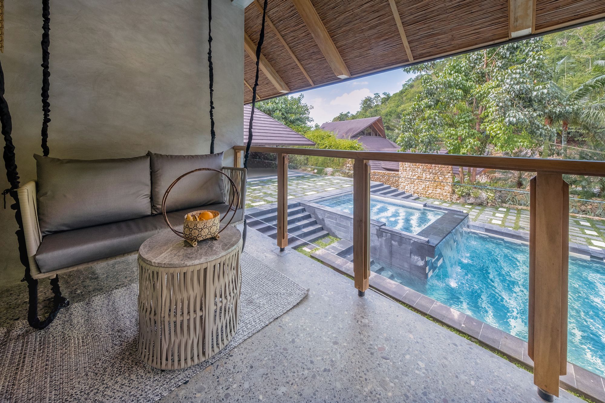 Manami Resort à Negros: Poolside Suite