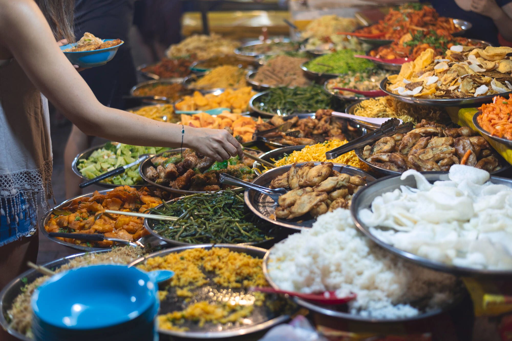Découverte active de Luang Prabang: Luang Prabang: Local street food at Night Market