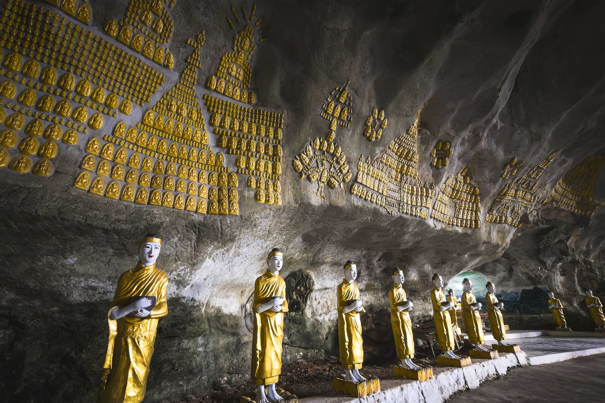 Fascination du sud du Myanmar de Yangon: Sadan Sin Min cave