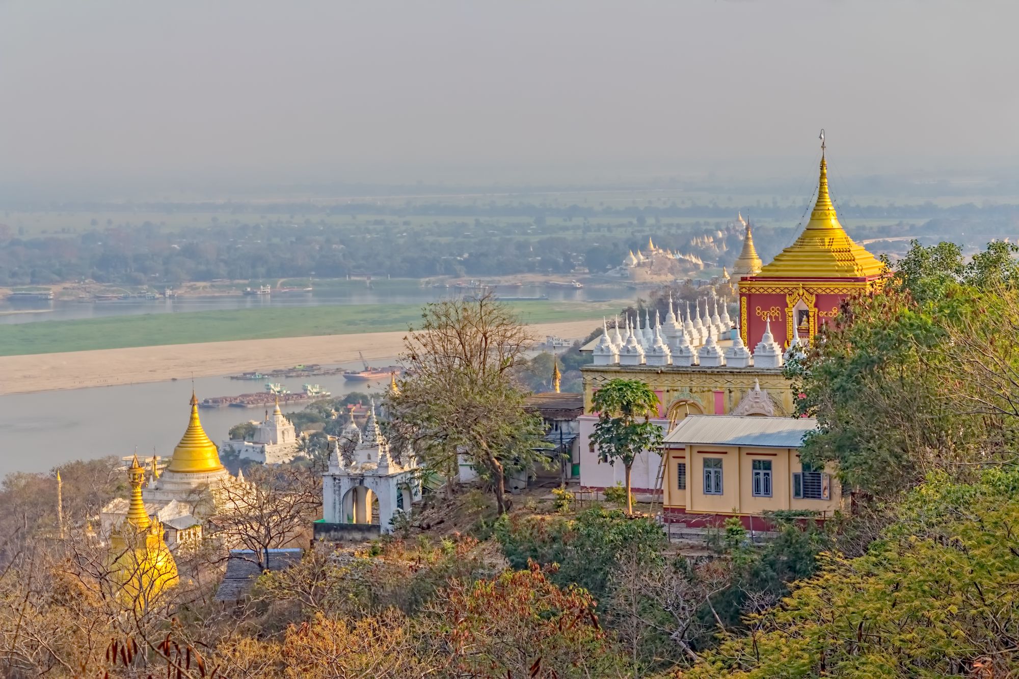 Myanmar - Land der Tempel und Pagoden ab Mandalay: Mandalay Sagaing Hill