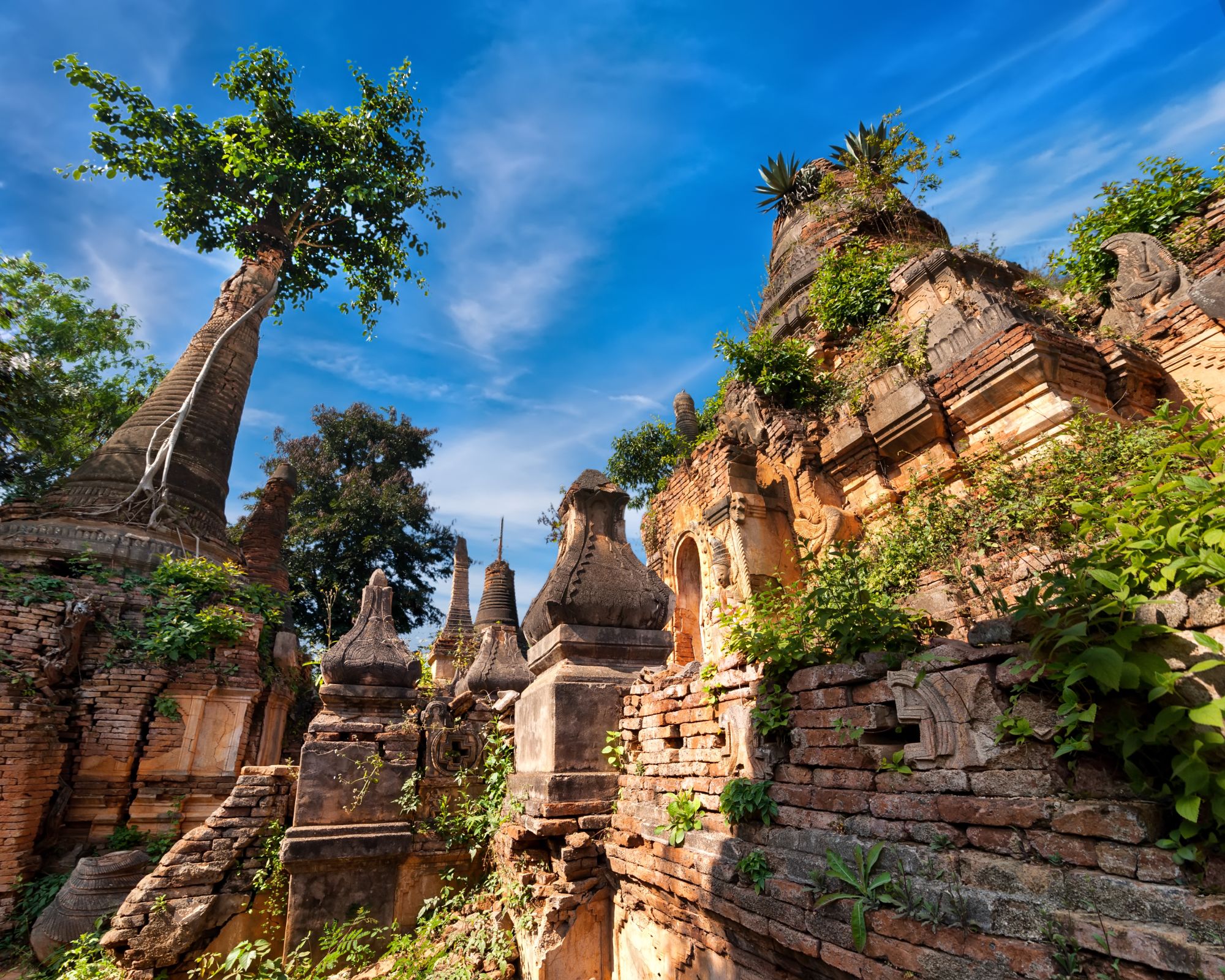 Myanmar - Land der Tempel und Pagoden ab Mandalay: Inle Lake Inn Thein Pagodas