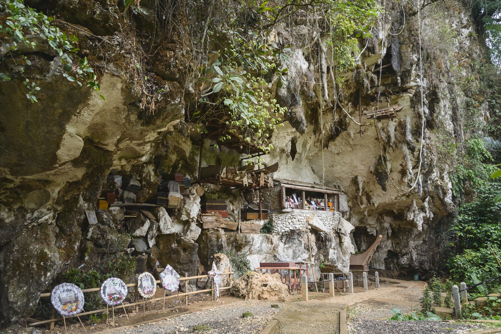 Sulawesi-Torajaland Rundreise ab Makassar: Sulawesi Toraja Londa Caves