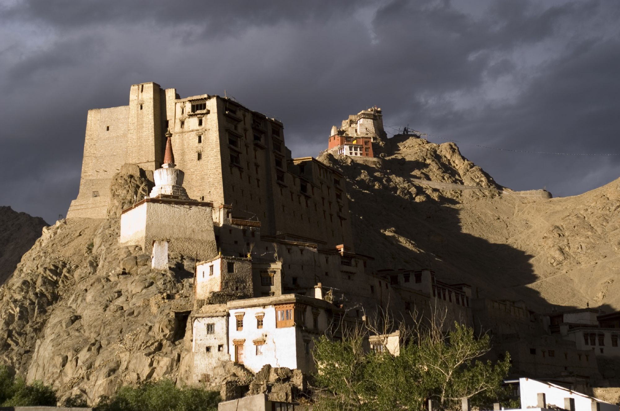Magie des temples et idylle des montagnes de Delhi: Leh: old palace