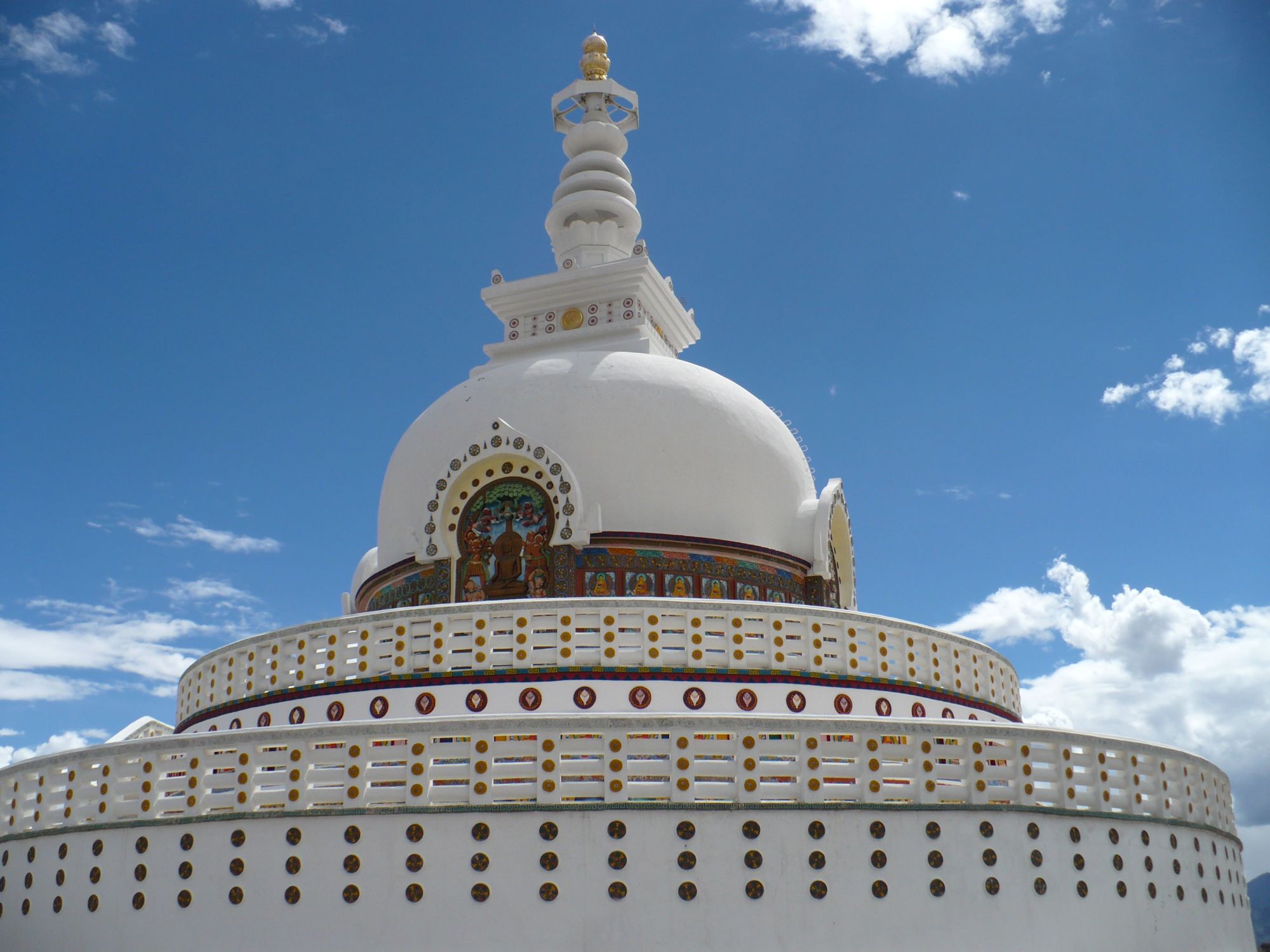 Die spektakuläre Bergwelt von Ladakh ab Leh: Leh: Pagoda
