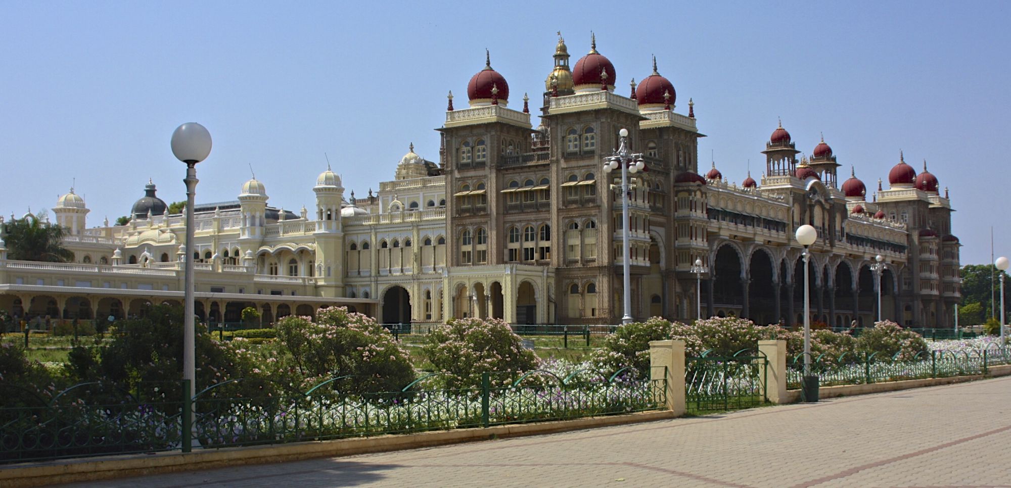 Vielfältiges Südindien ab Kochi: Mysore Palace