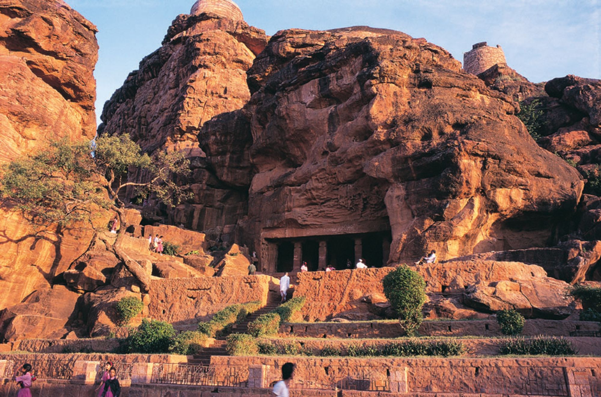 Héritage culturel du Karnataka de Goa: Badami: rock with caves