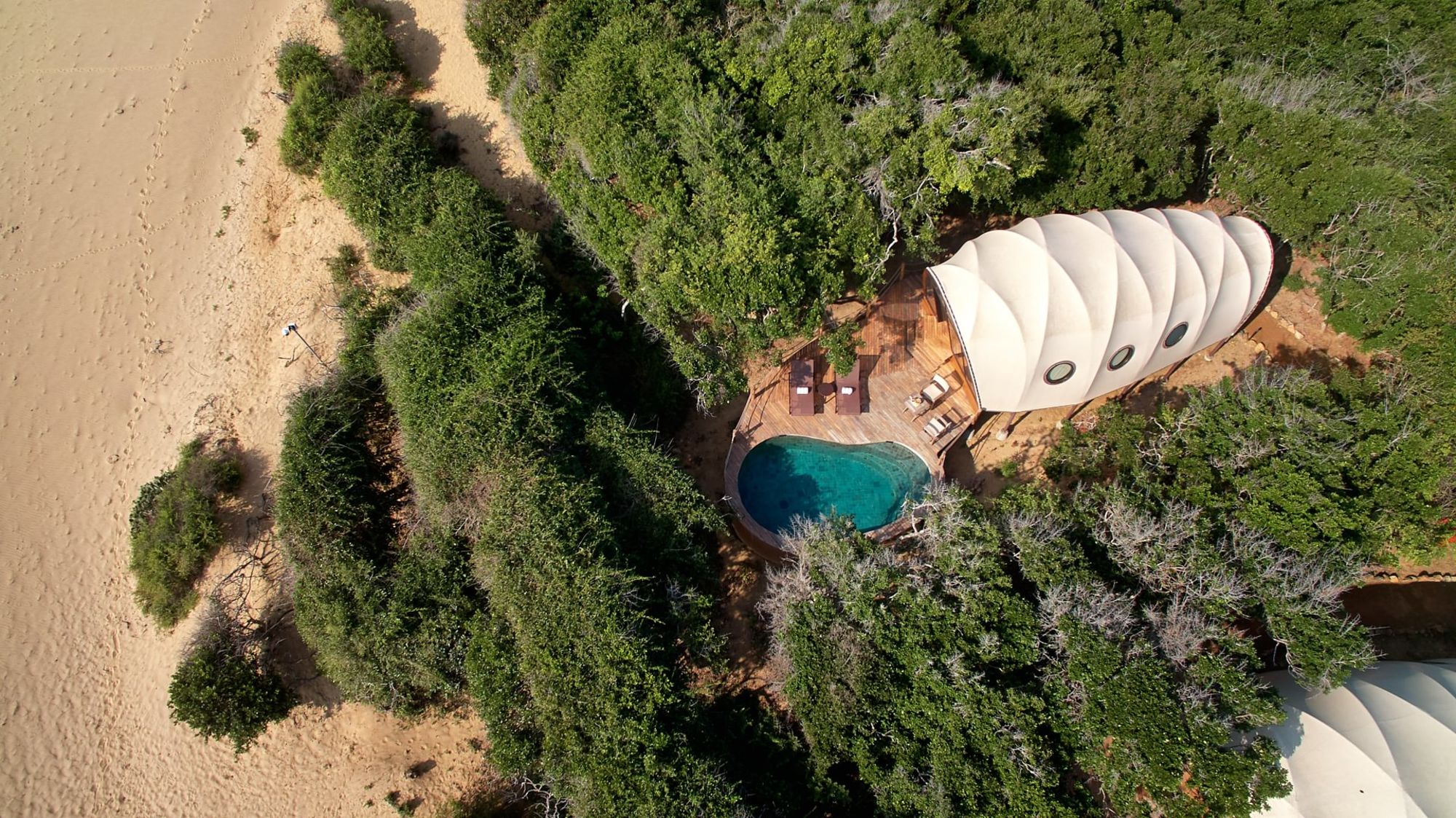 Sri Lanka für Geniesser ab Colombo: exterior: Wild Coast Tented Lodge