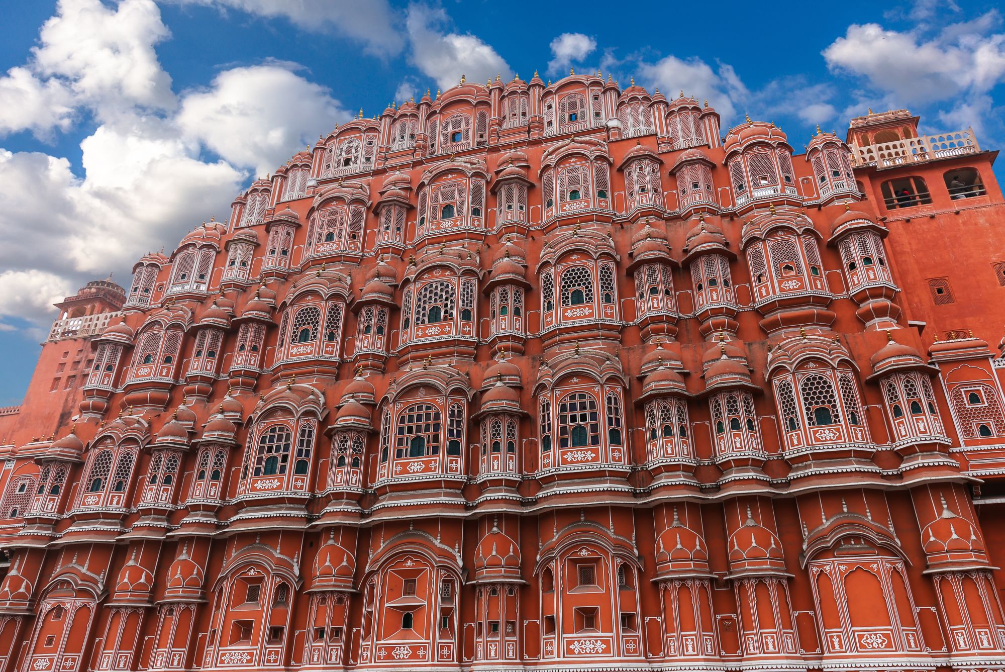 «The Deccan Odyssey» - Die Glanzlichter Rajasthans ab Mumbai: Jaipur Hawa Mahal Palace of Winds