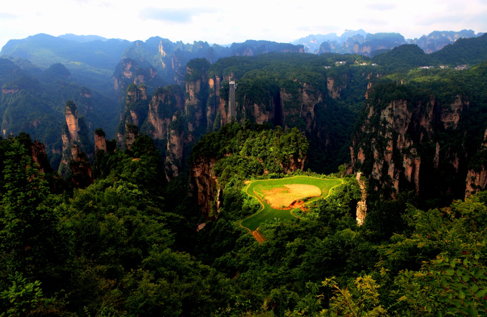 Märchenhaftes Südchina ab Shanghai: Zhangjiajie National Forest Park Bailong Lift