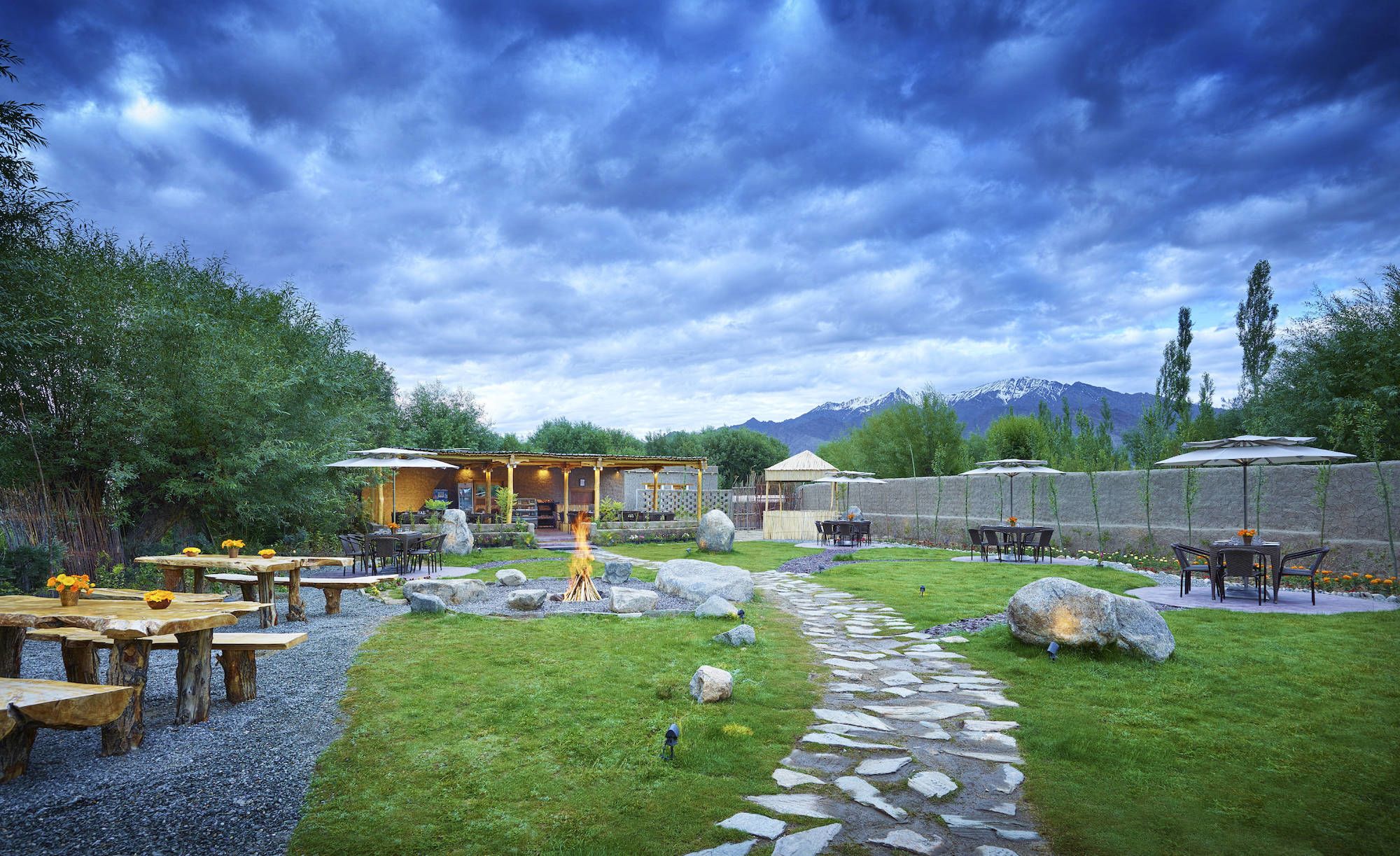 Le Ladakh luxueux de Leh: cafe cloud