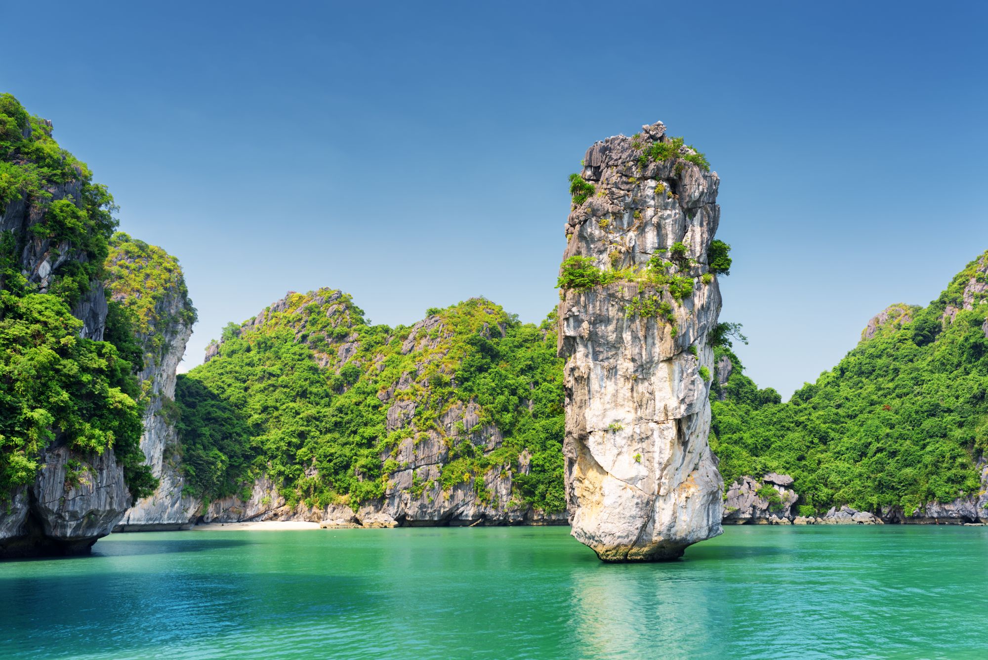 Impressionen Nordvietnams & Halong Bay Kreuzfahrt ab Hanoi: Halong Bay: Rock Pillar