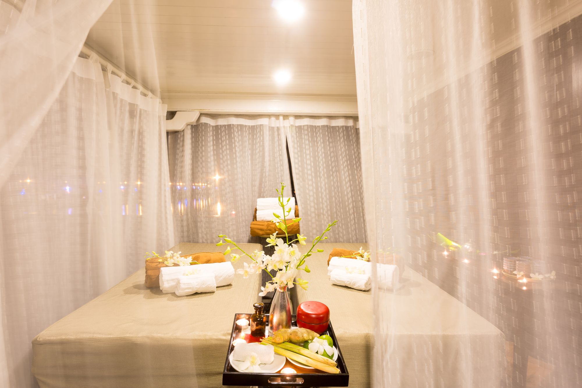 Halong Bucht Kreuzfahrten mit «Bhaya Classic» ab Hanoi: Bhaya Classic Spa