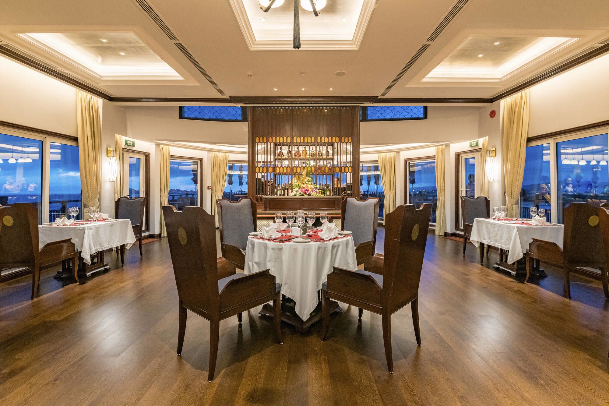 Mystische Lan Ha Bucht Kreuzfahrt mit «Ginger» ab Hanoi: Heritage Line - Lan Ha Bay - Ginger - Restaurant