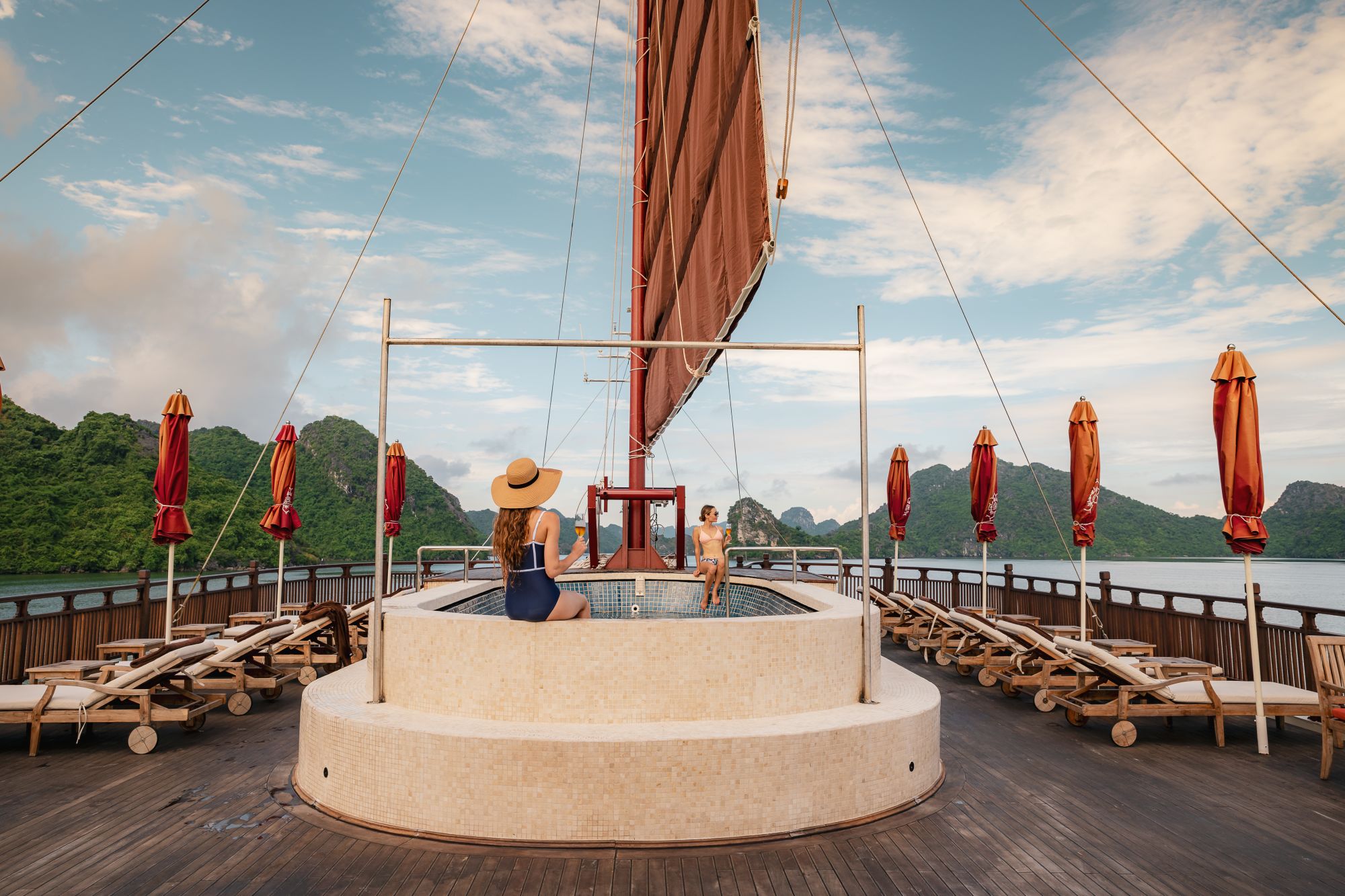 Mystische Lan Ha Bucht Kreuzfahrt mit «Ginger» ab Hanoi: Heritage Line - Lan Ha Bay - Ginger - Pool