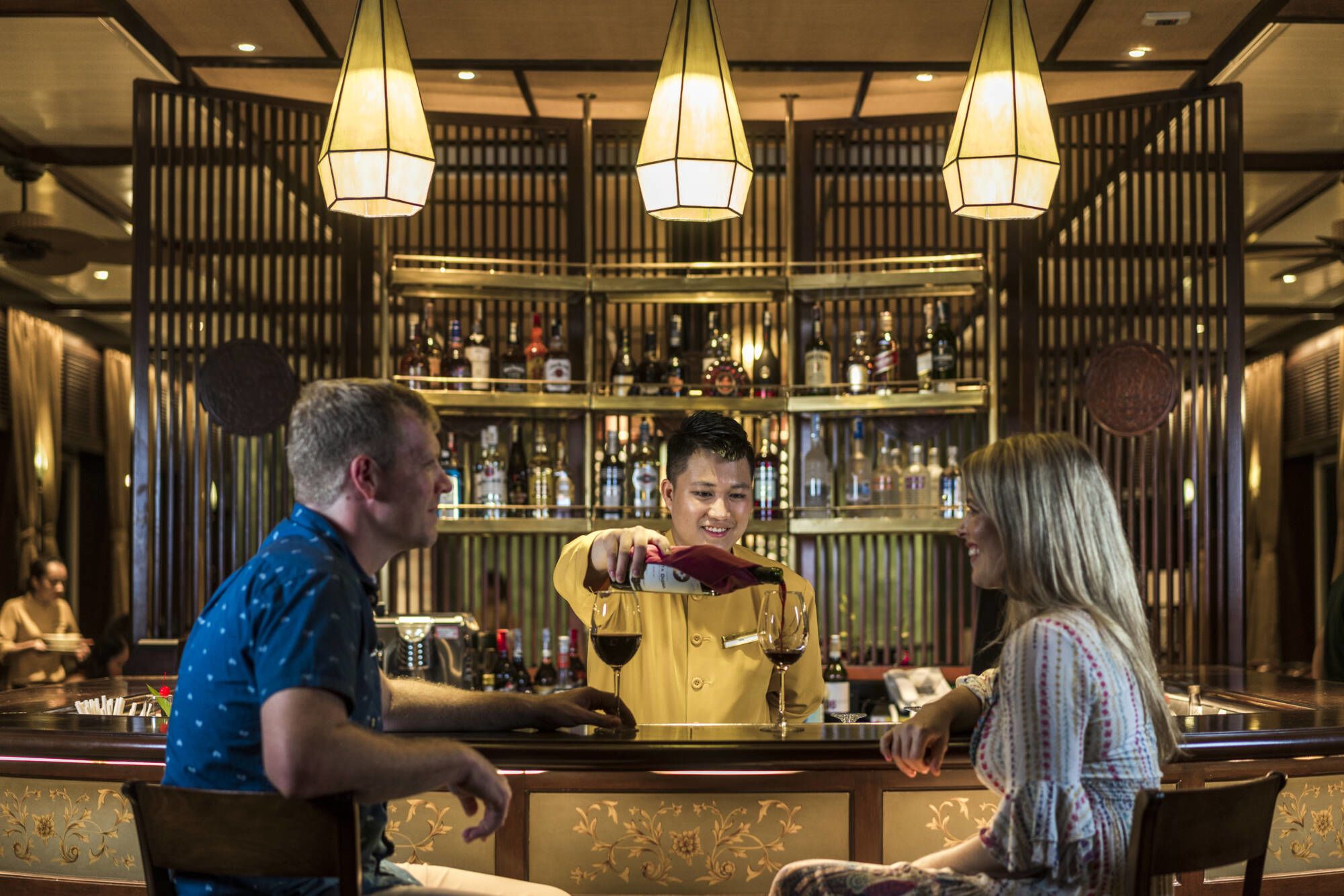 Mystische Lan Ha Bucht Kreuzfahrt mit «Ylang» ab Hanoi: ylang-life-on-board