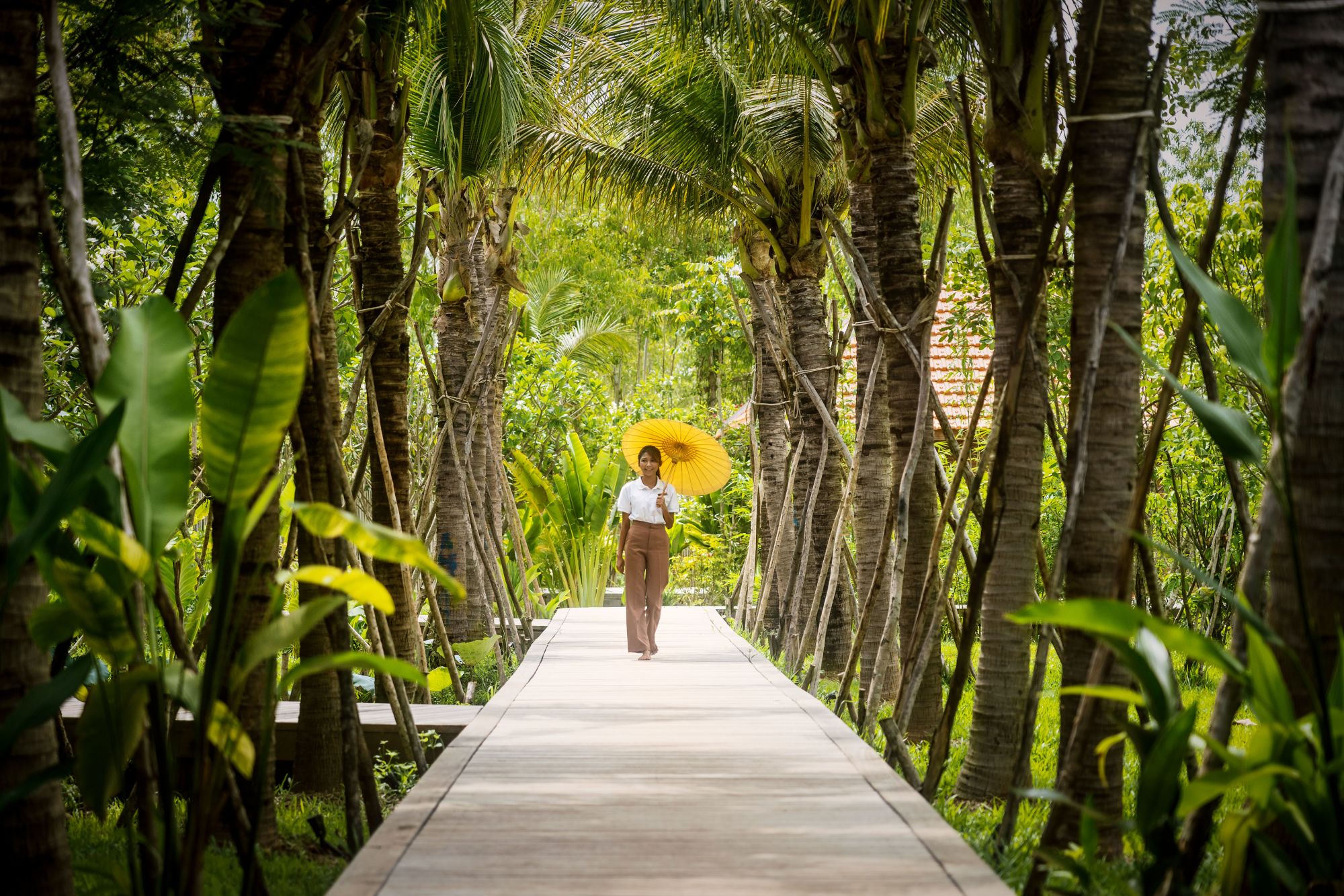 Farmhouse Resort & Spa - Smiling Gecko Sozialprojekt ab Phnom Penh: wellness: Sanctuary Spa Bridge