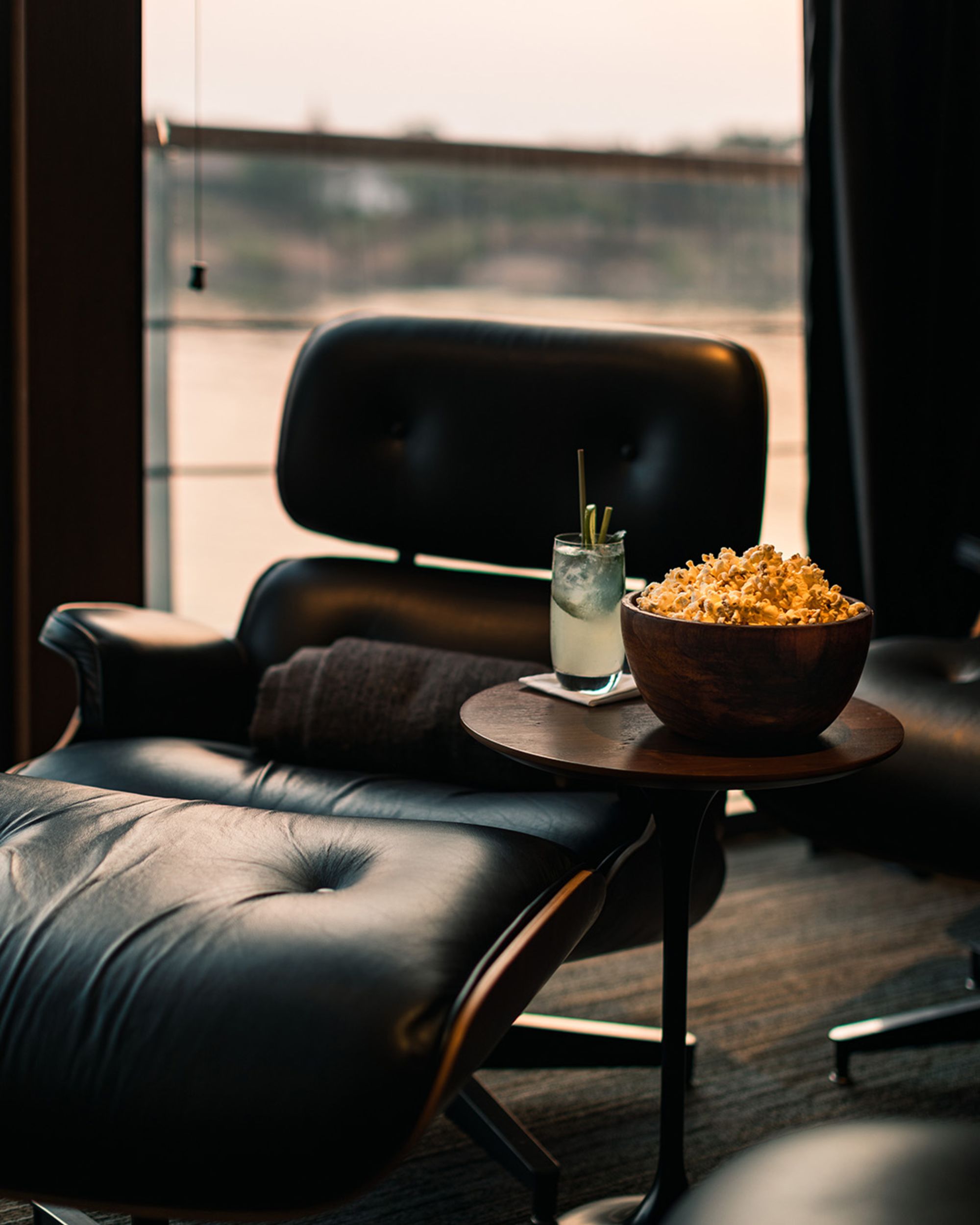 Kambodschas Wasserwelten ab Siem Reap: facilities: Private Screening Room