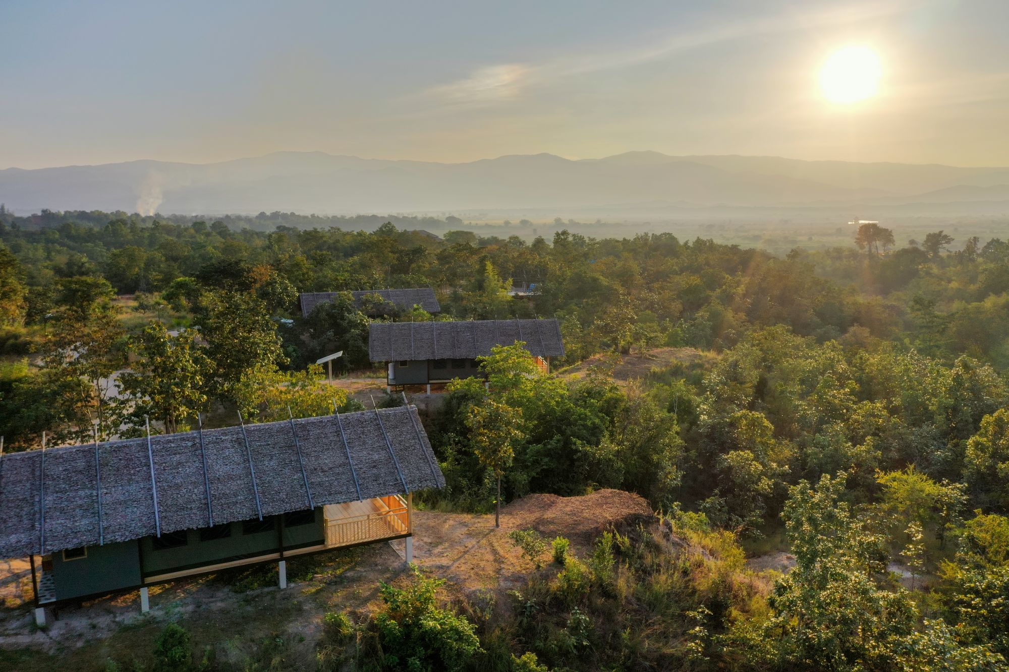 The Bush Camp Chiang Mai - 2 jours: exterior: Sun