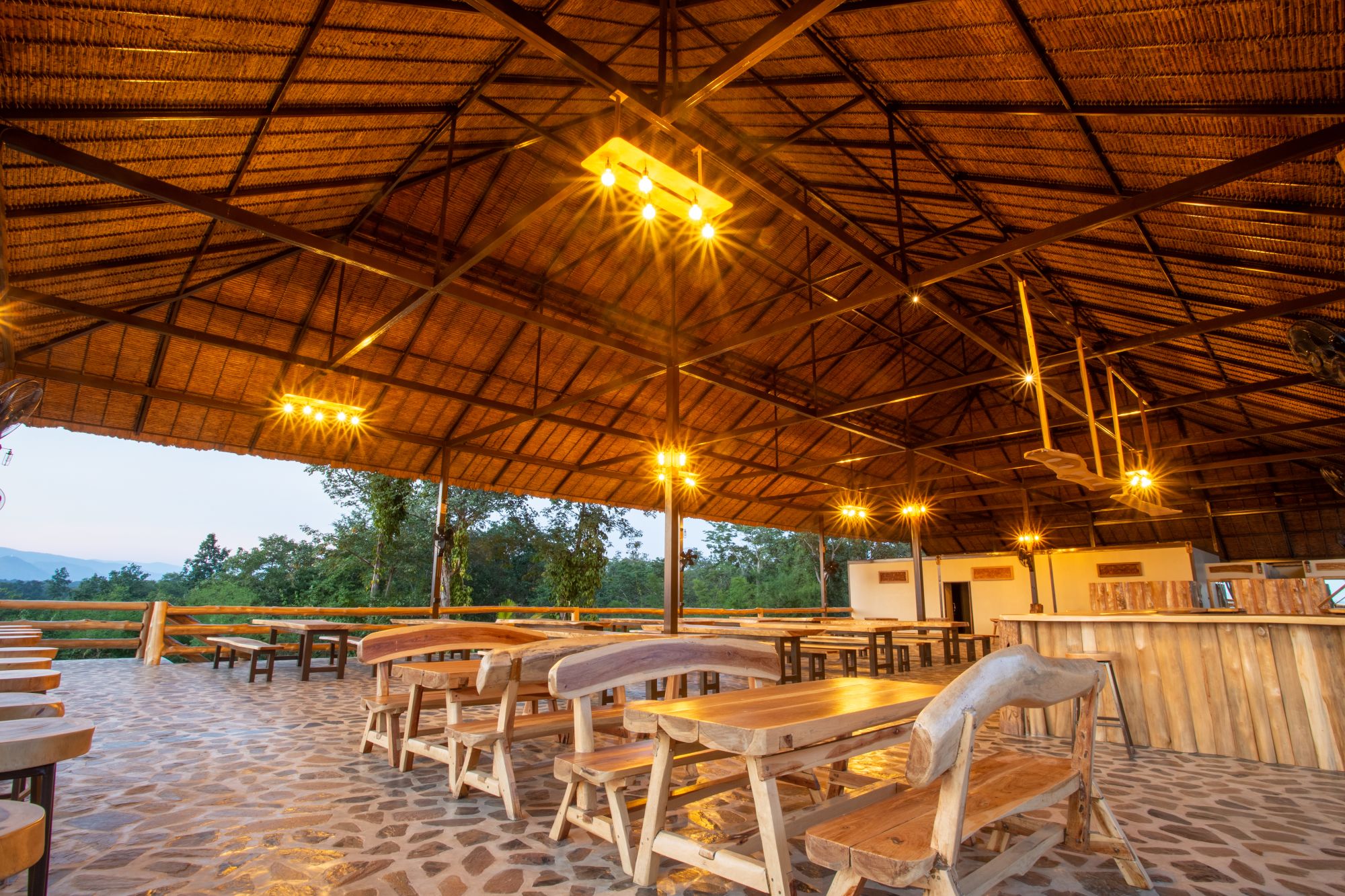 The Bush Camp Chiang Mai - 2 jours: f&b: Restaurant