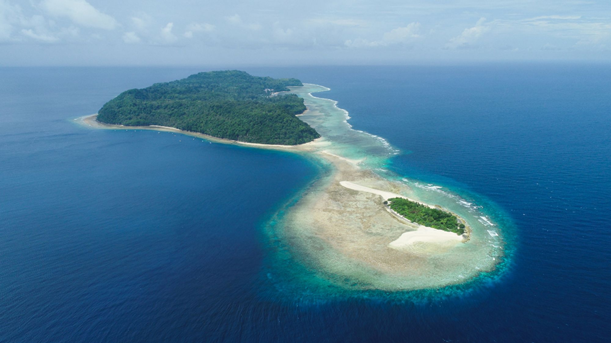 Croisière de rêve au cœur des Moluques de Ambon: Aqua Blu | Banda Islands