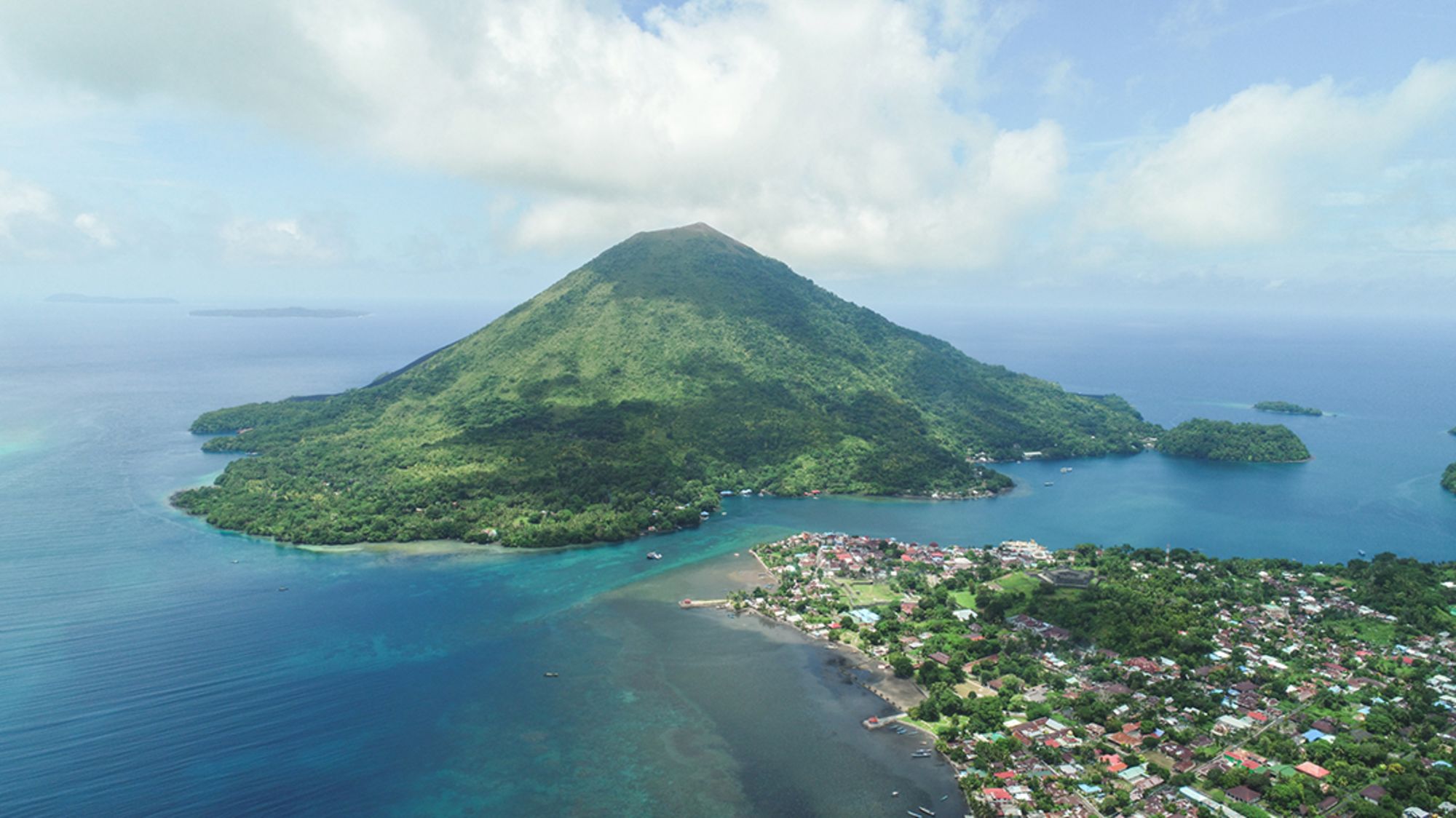 Croisière de rêve au cœur des Moluques de Ambon: Aqua Blu | Banda Islands