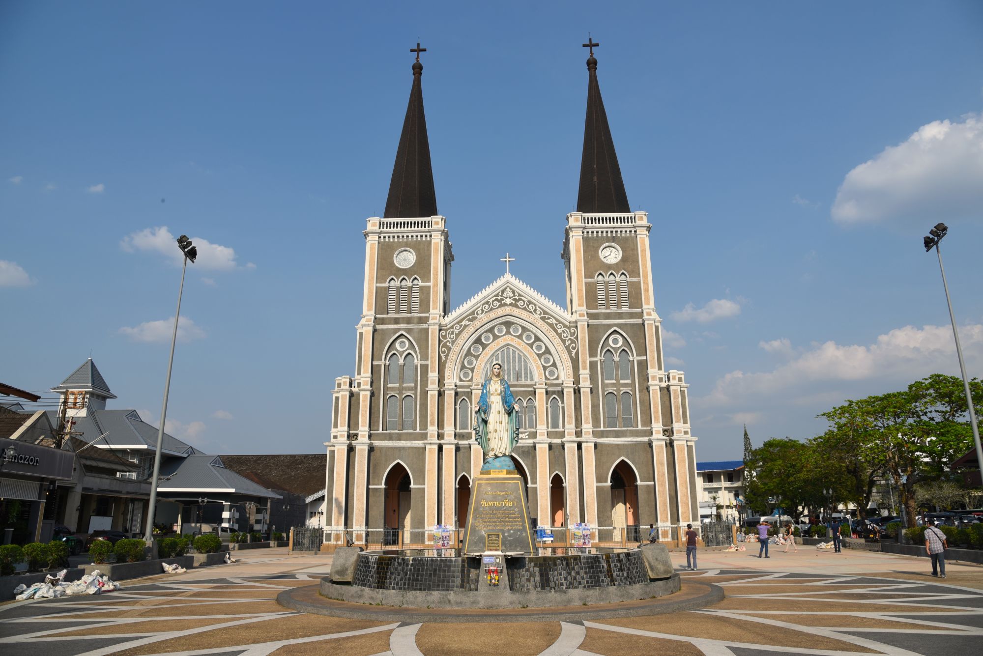 Juwel Chanthaburi ab Bangkok: Cathedral