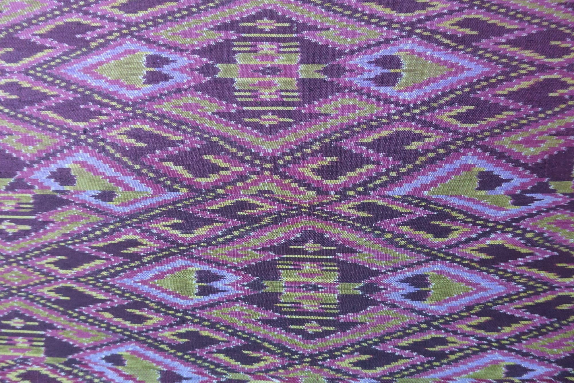 La magie d'Uthai Thani de Bangkok: Lao weaving pattern