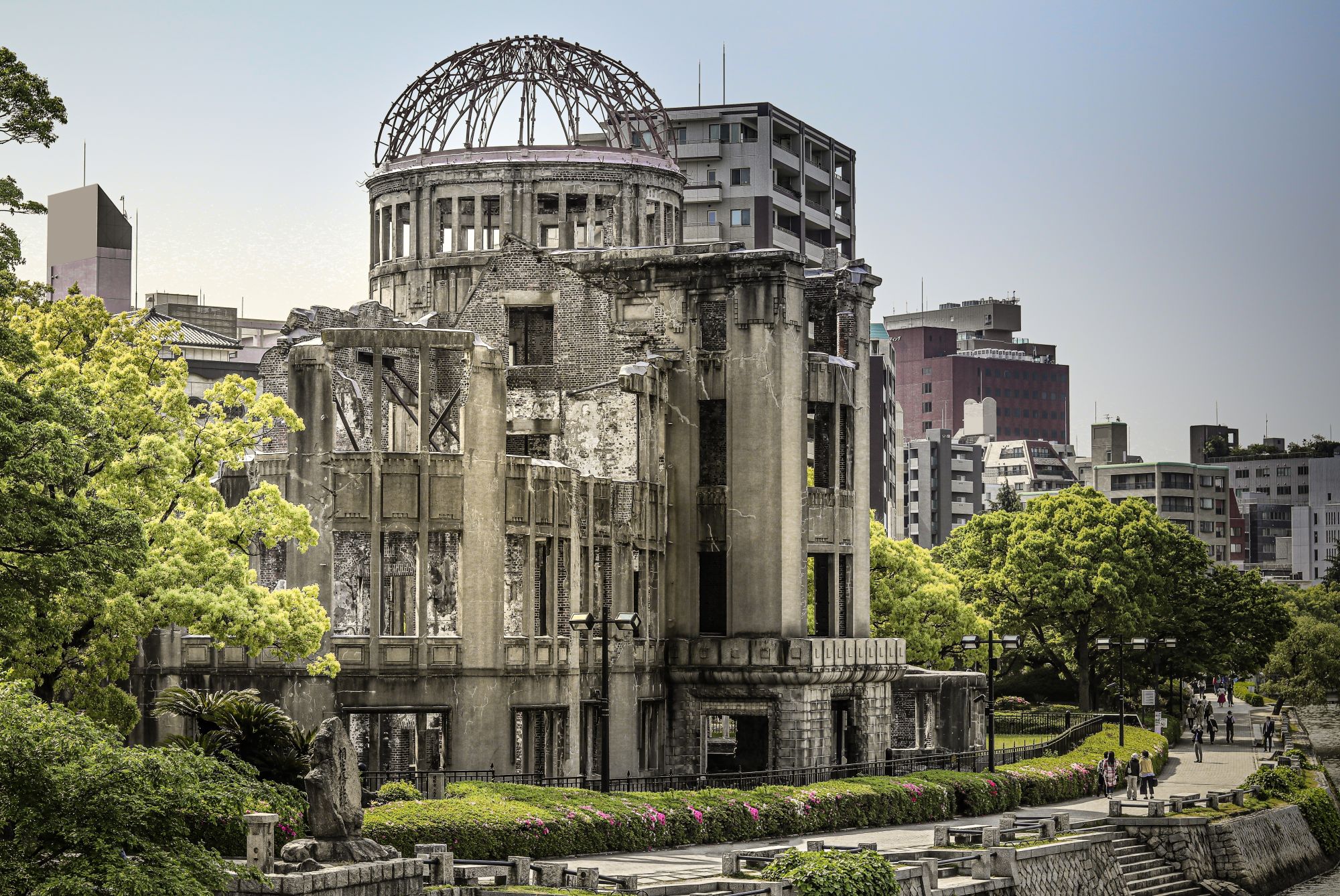 Hiroshima & die Schätze des Seto-Binnenmeers ab Kyoto: View of the Atomic Bomb Dome and Motoyasu River