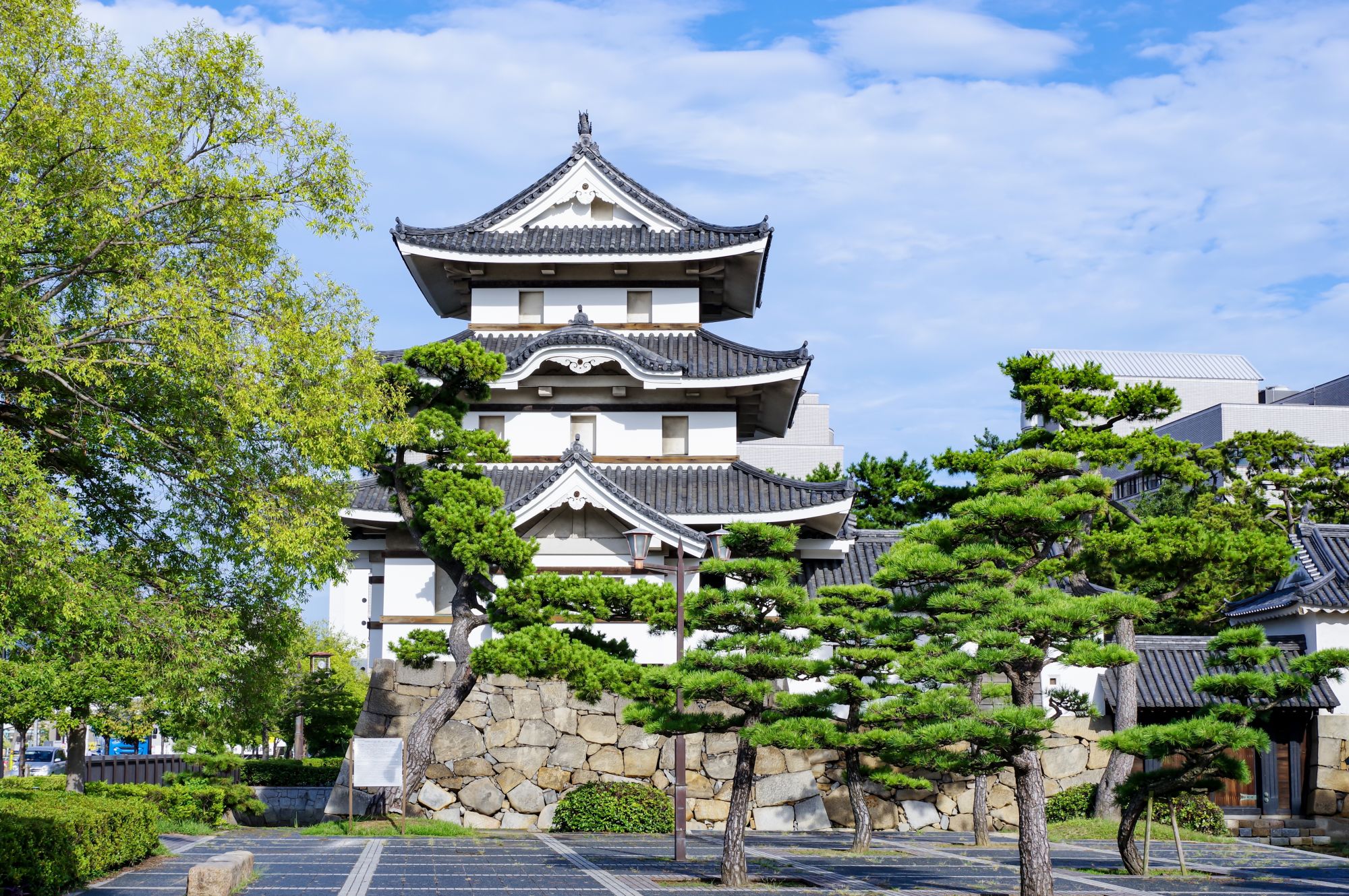 Shikoku - Le côté silencieux du Japon de Takamatsu: Tsukimi Yagura of Takamatsu Castle