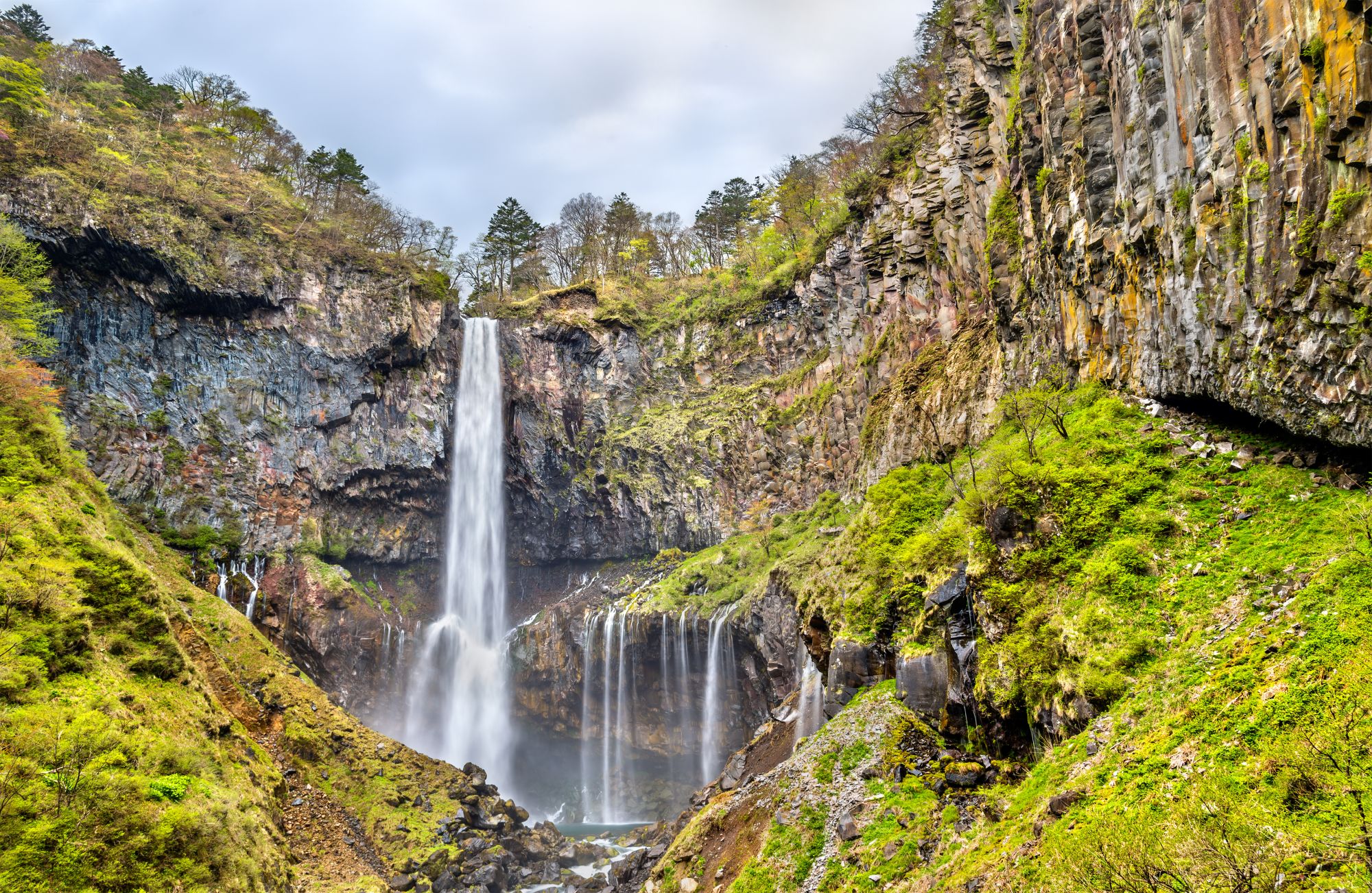 Nikko : temples et la nature dans toute sa splendeur de Tokyo: Kegon Falls, one of highest waterfalls in Japan