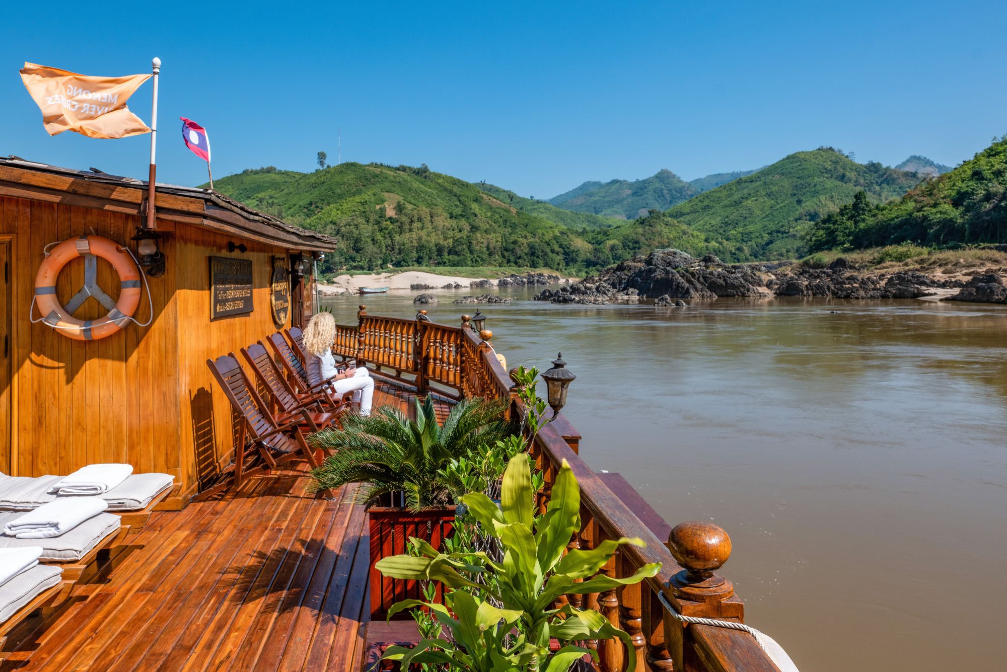 Laos im Rhythmus des Mekong (flussaufwärts) ab Luang Prabang: Sun Deck