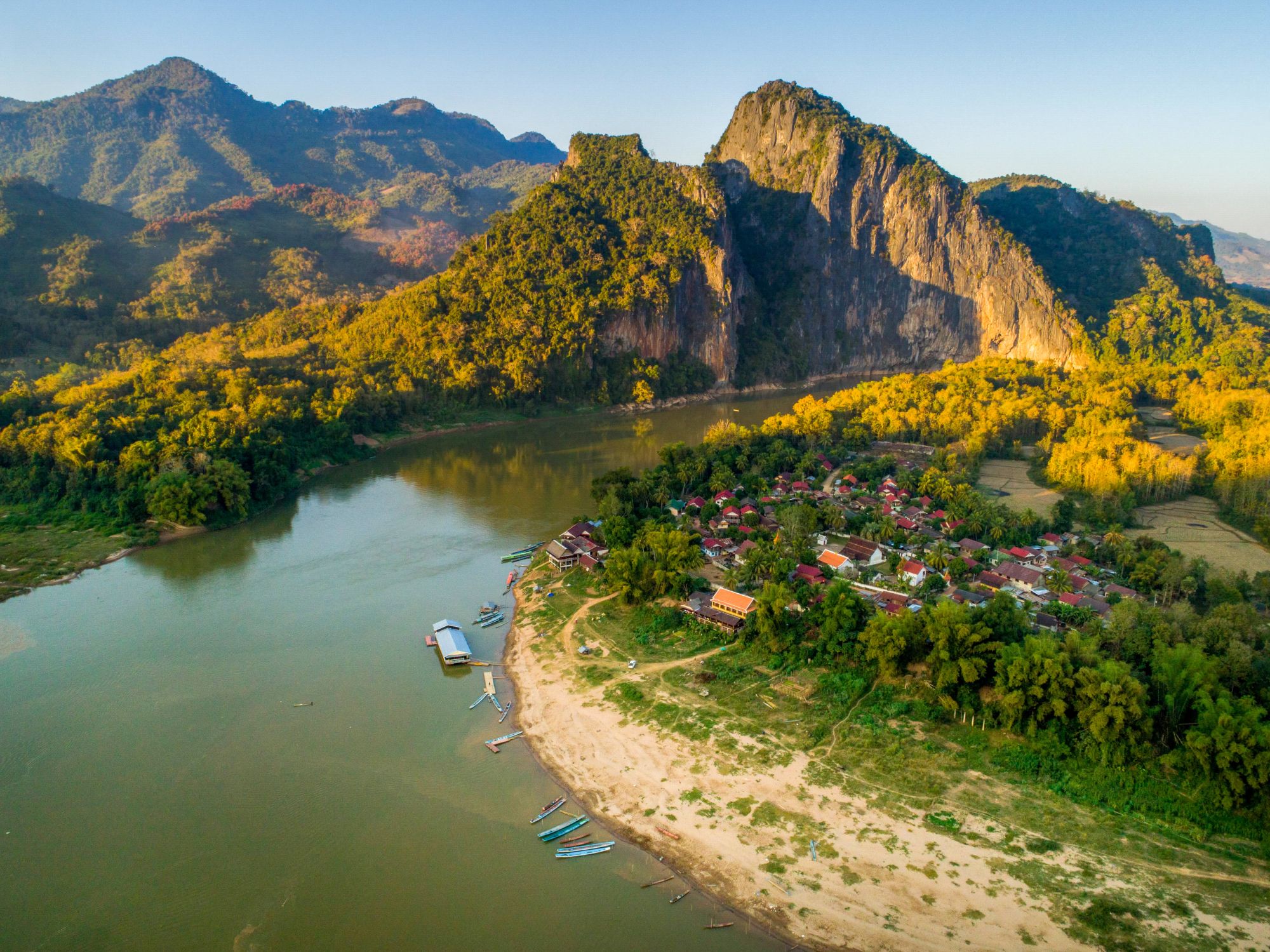 Laos im Rhythmus des Mekong (flussaufwärts) ab Luang Prabang: Mekong River