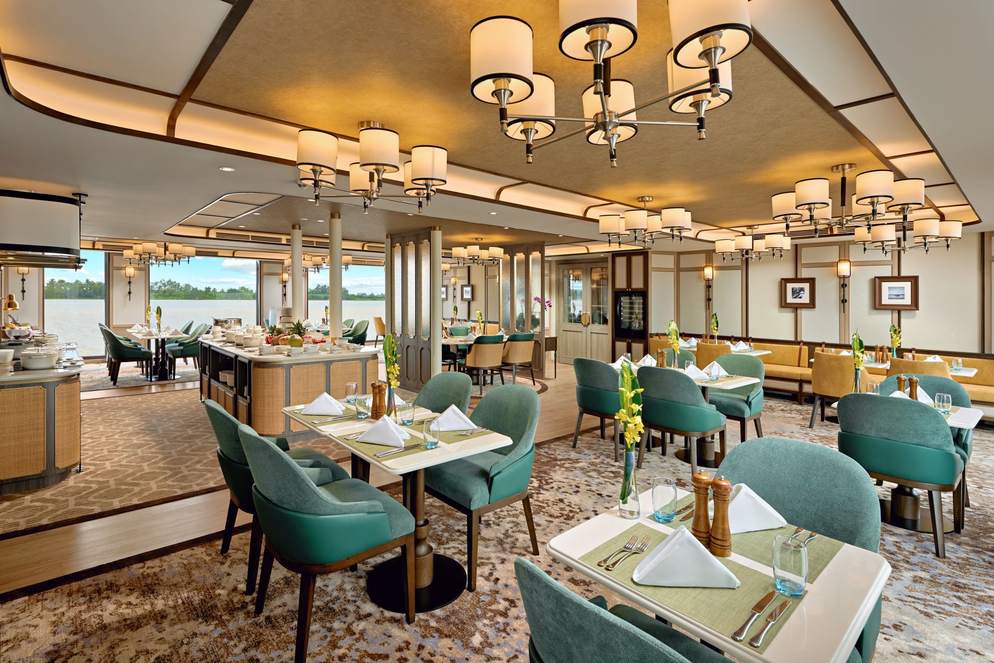 Mit der «Mekong Discovery» ins Mekong Delta ab Siem Reap: f&b: Restaurant