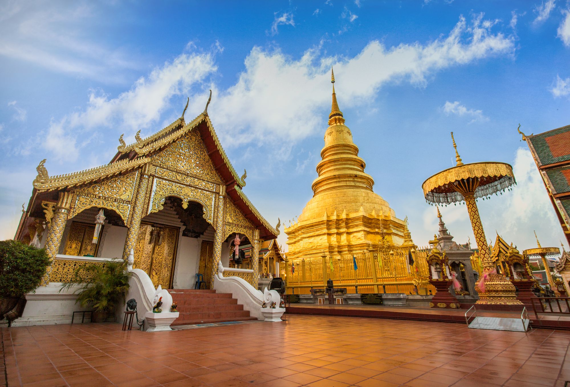 Im Herzen Siams ab Chiang Mai: Golden Pagoda Lamphun