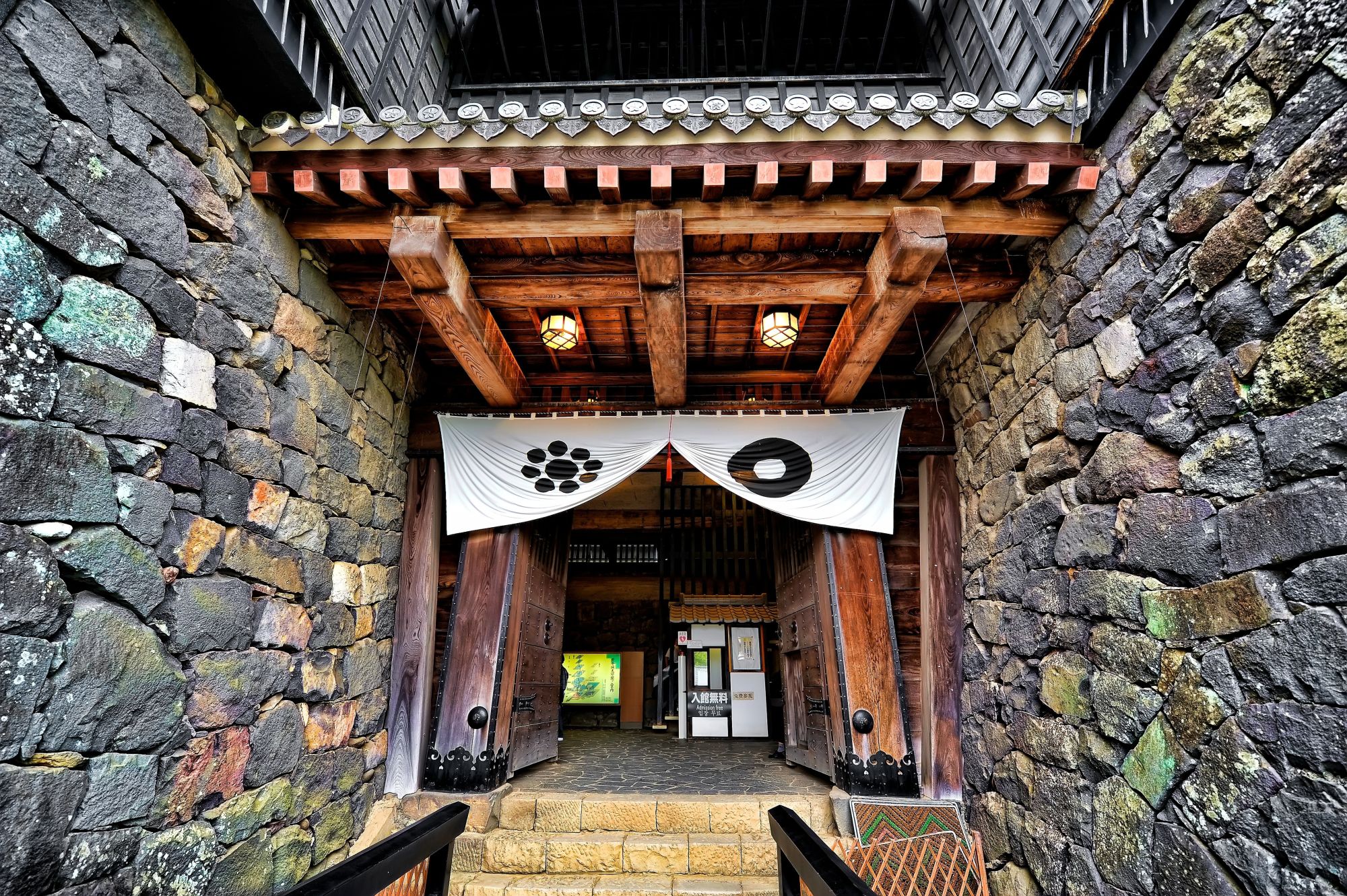 Kyushu – Japans feurige Insel ab Kagoshima: Kumamoto: Castle
