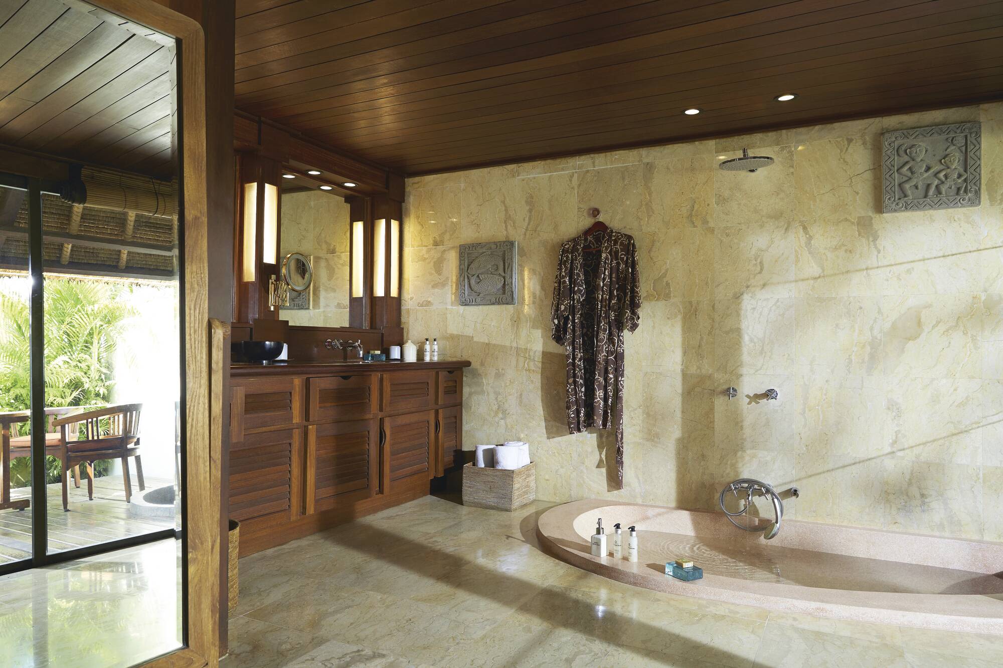Jimbaran Puri, A Belmond Hotel à Sud de Bali: Garden View Cottage Suite | Beach View Cottage Suite
