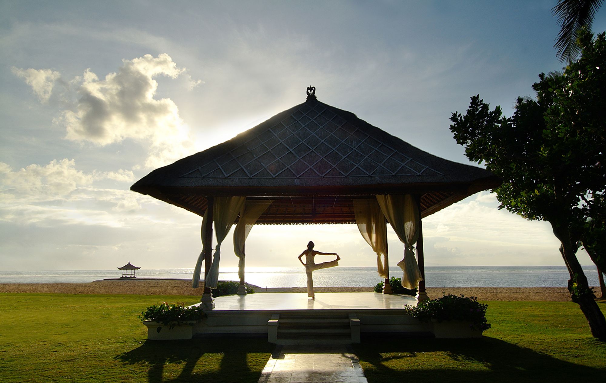 Nusa Dua Beach Hotel & Spa-Handwritten Collection in Südbali: Yoga