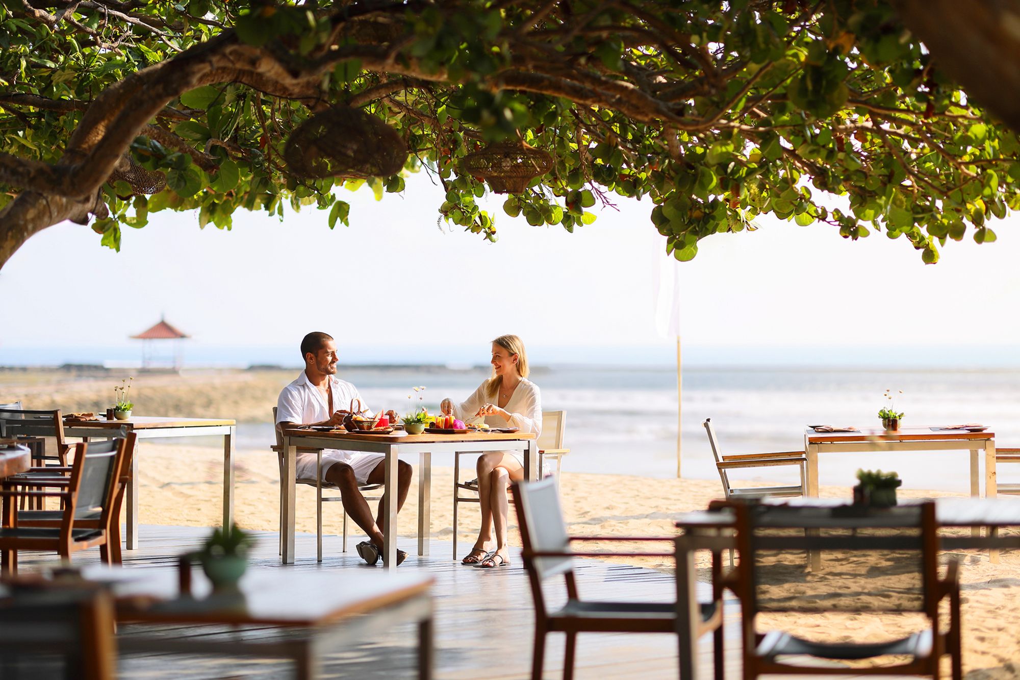 Nusa Dua Beach Hotel & Spa-Handwritten Collection in Südbali: Tamarind Mediterranean Restaurant